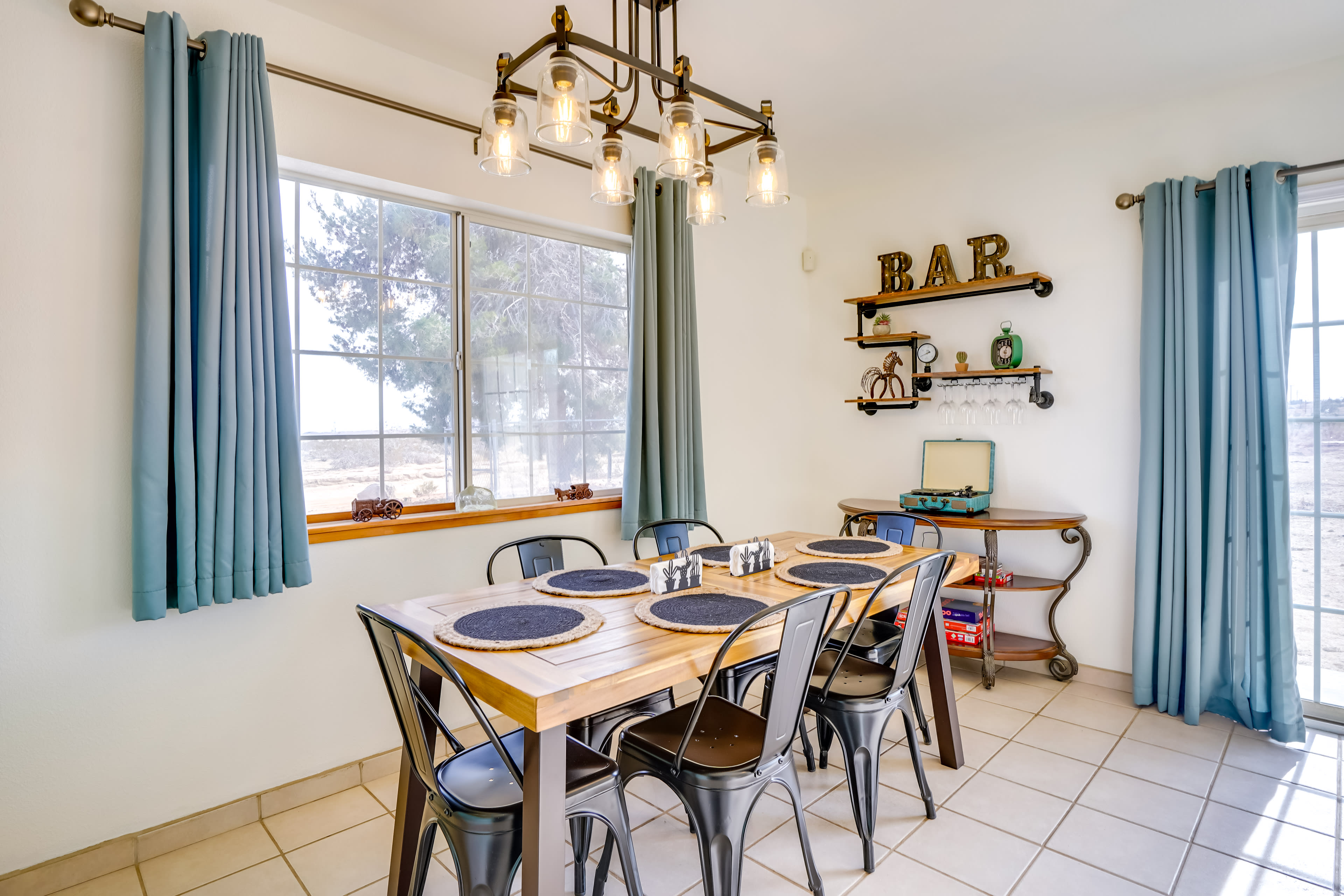 Dining Area | Dining Table | Dishware/Flatware | Record Player