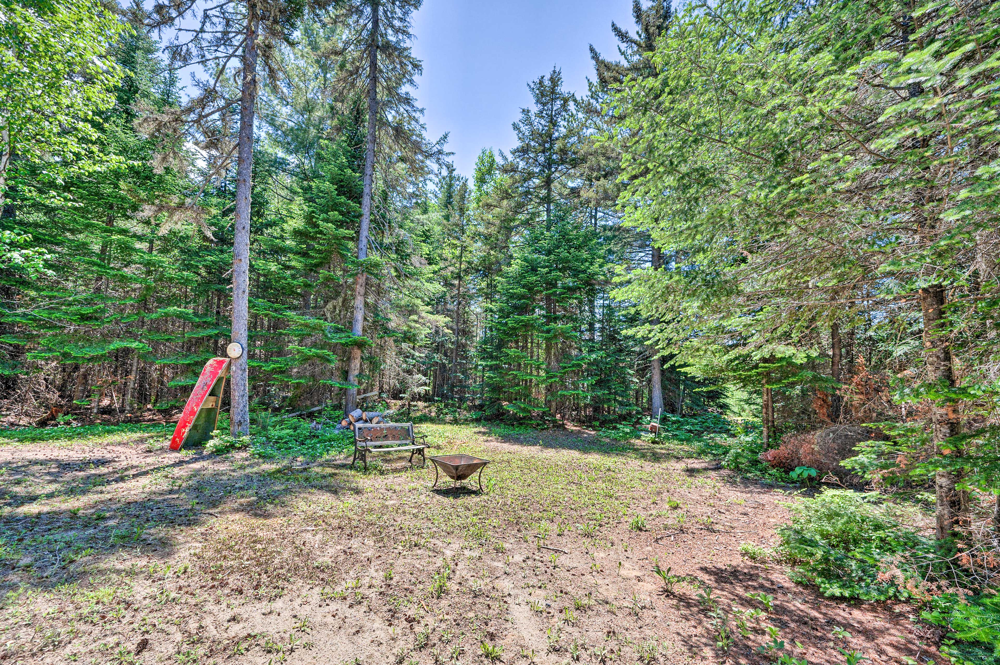 Private Yard | Gas Grill | Fire Pit