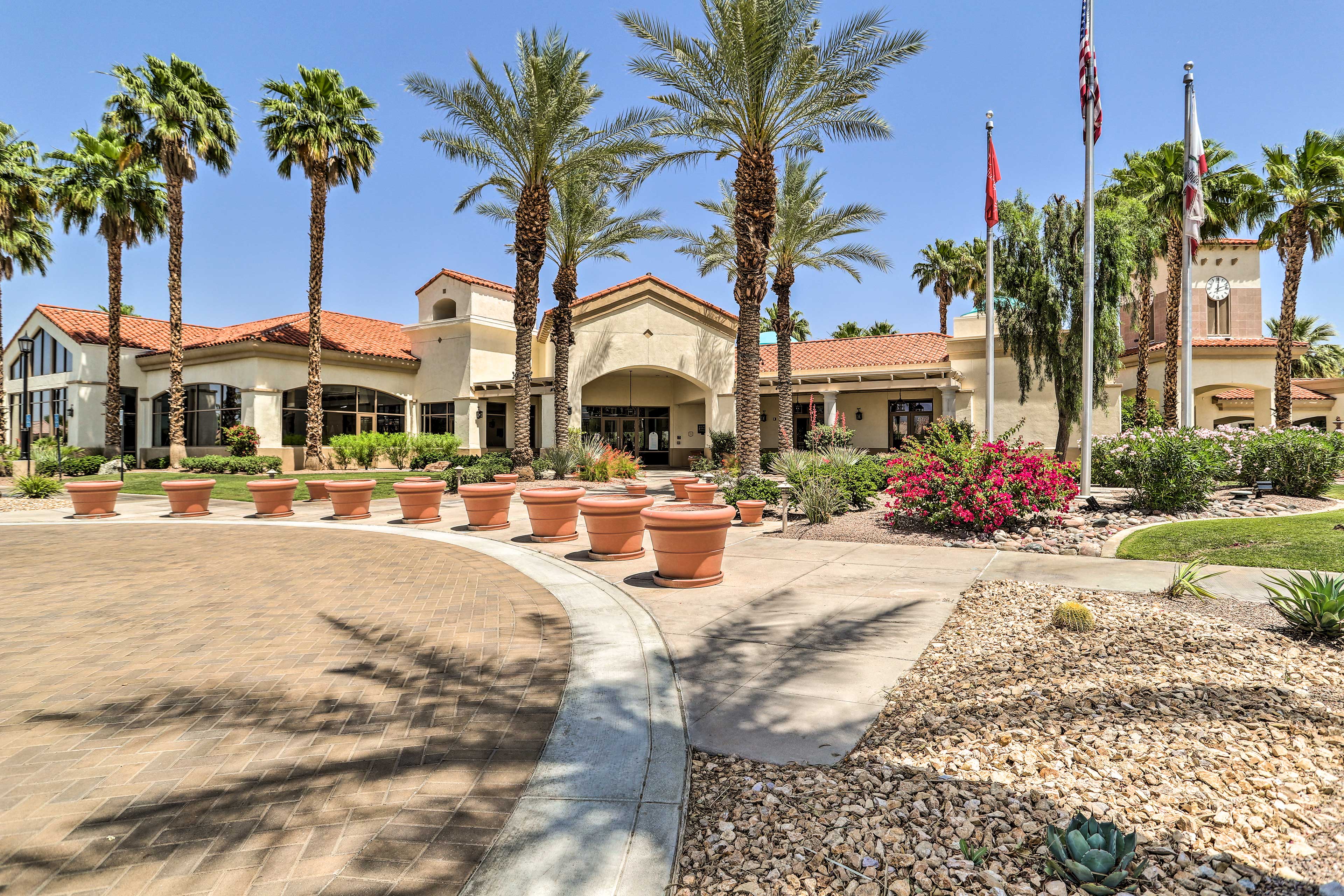 Sun City Shadow Hills | Clubhouse Exterior