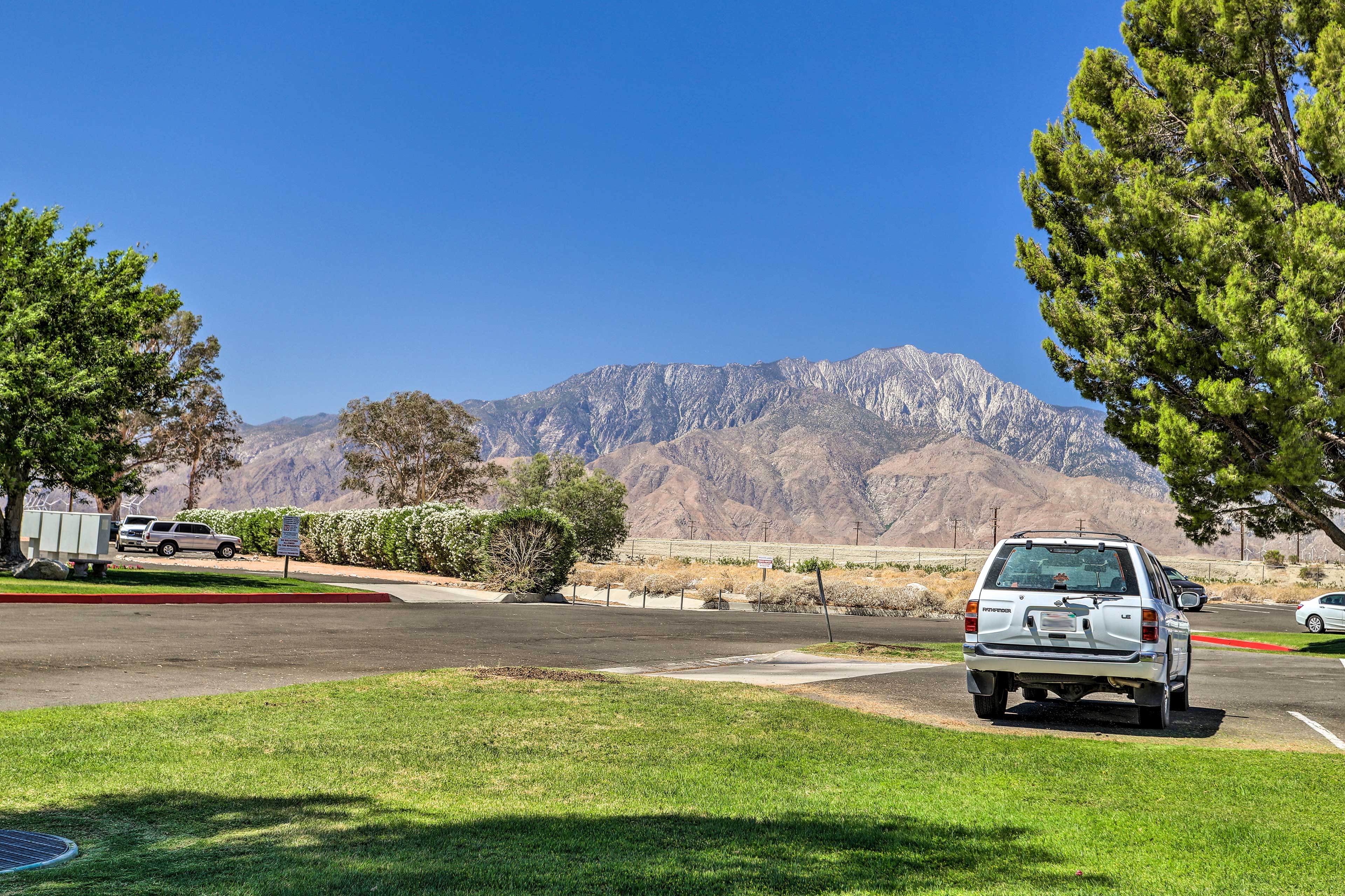 Community Lot Parking (2 Vehicles)