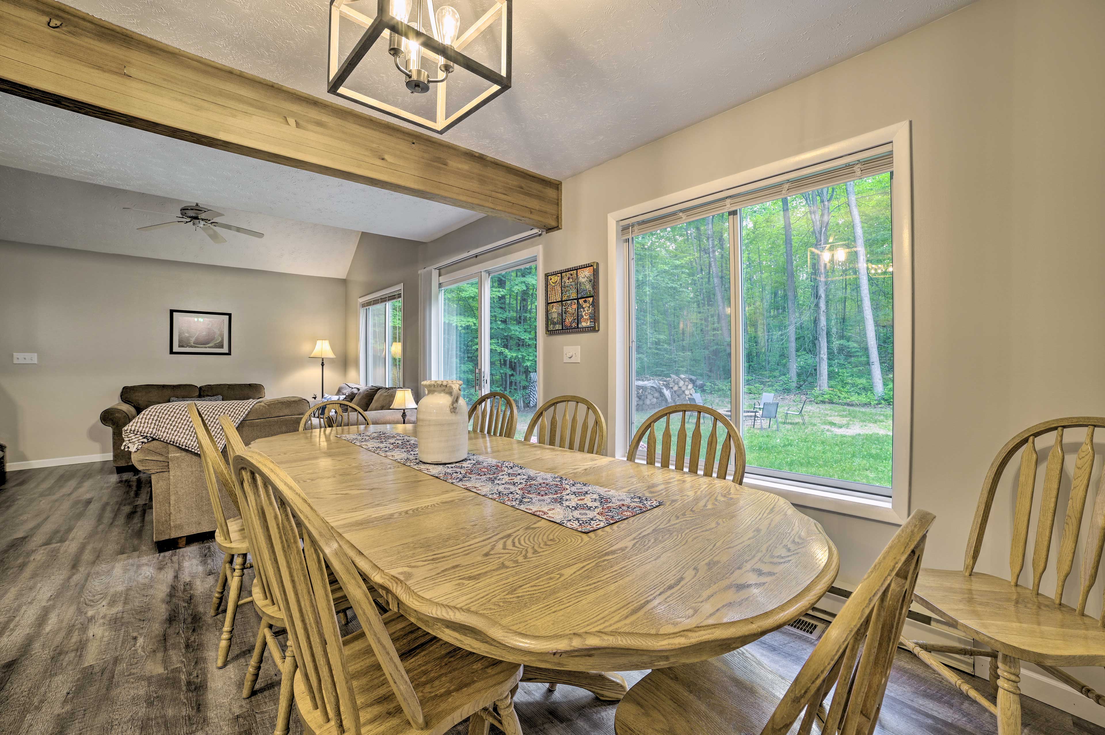 Dining Room | 1st Floor | Crockpot | Blender | Spices