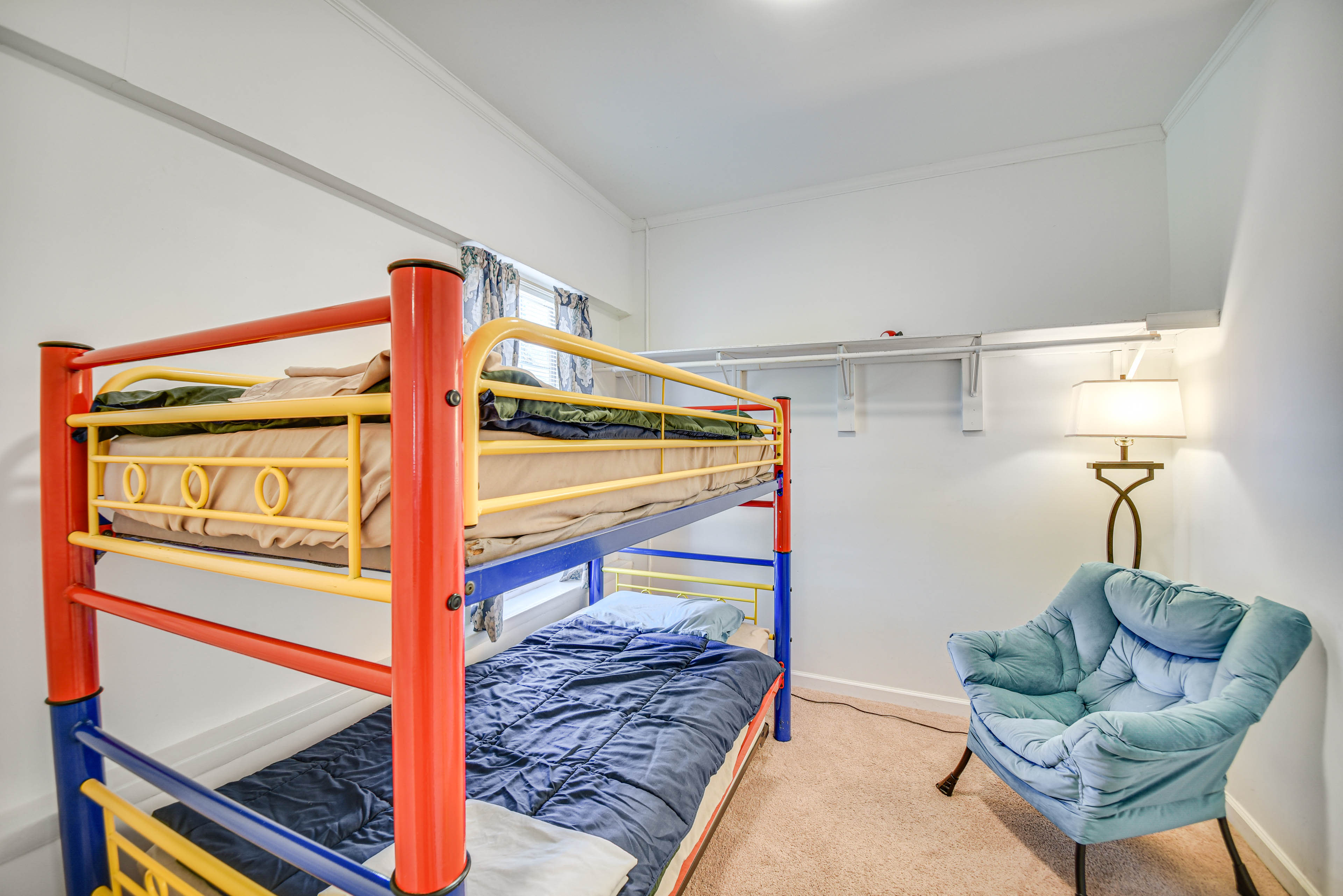 Bedroom 2 | Twin Bunk Beds