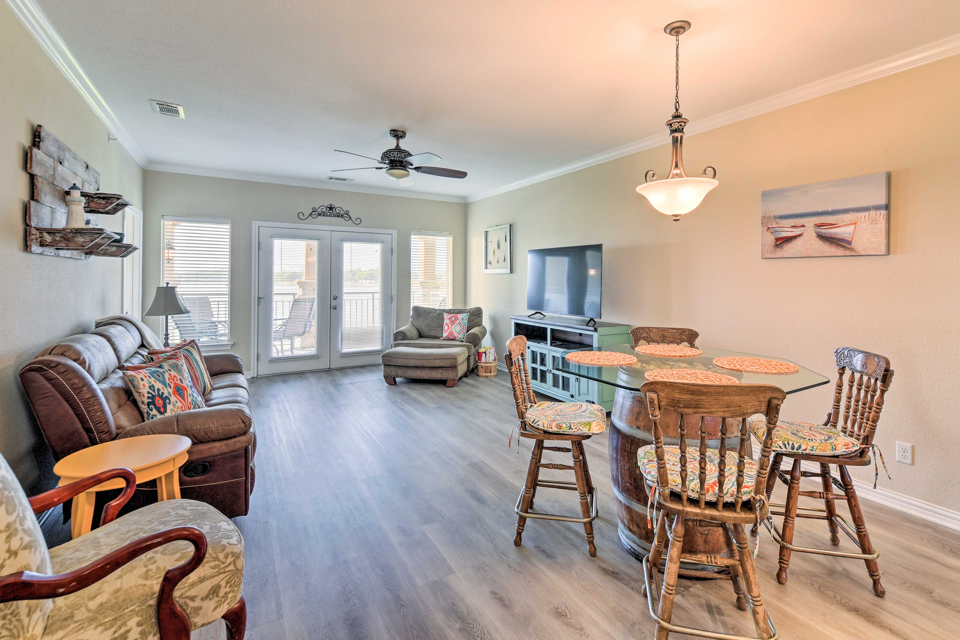 Dining Area | Dishware & Flatware Provided | Breakfast Bar w/ Additional Seating