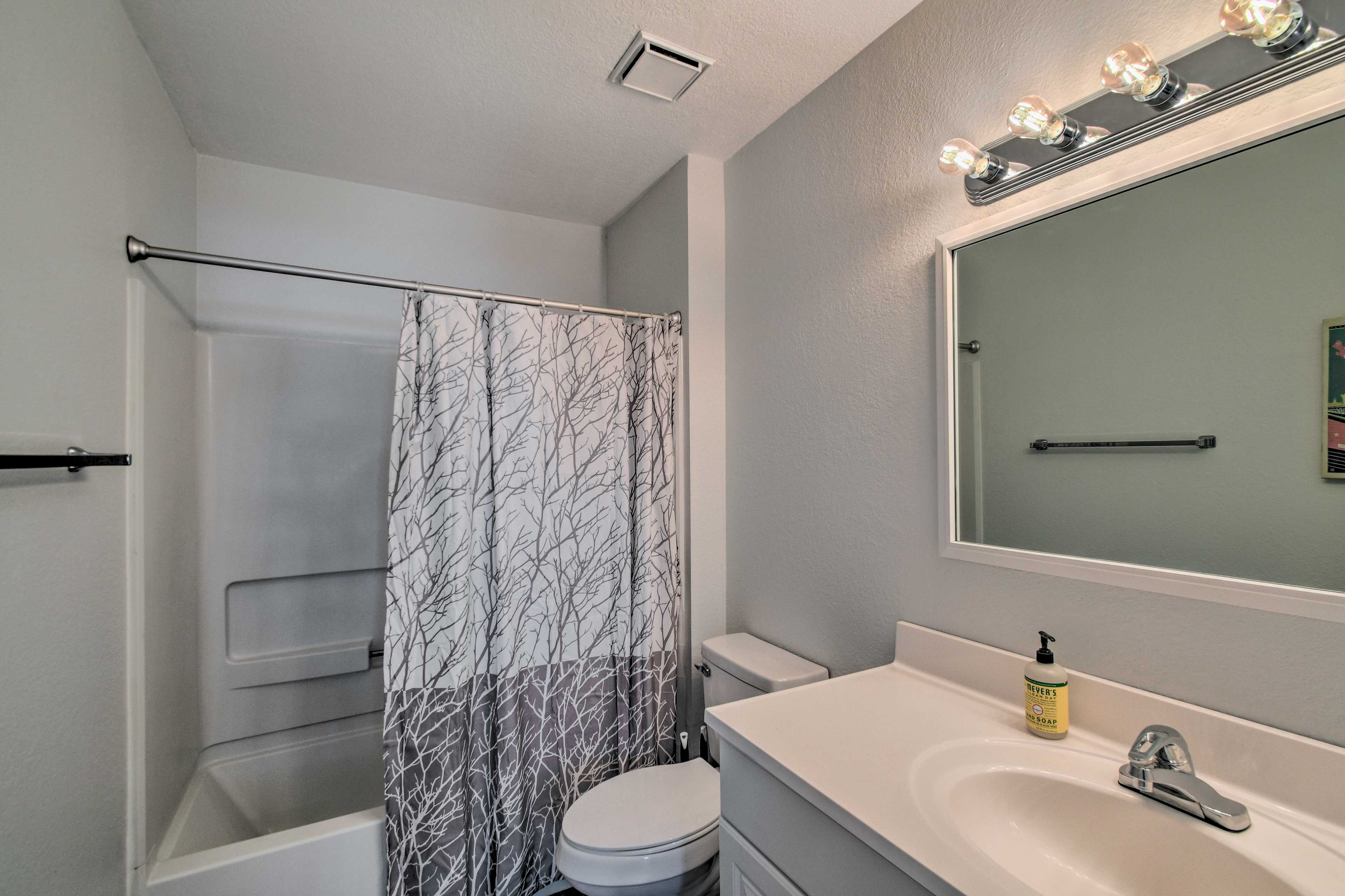 En-Suite Bathroom | Complimentary Toiletries | Towels | Grab Rail in Shower