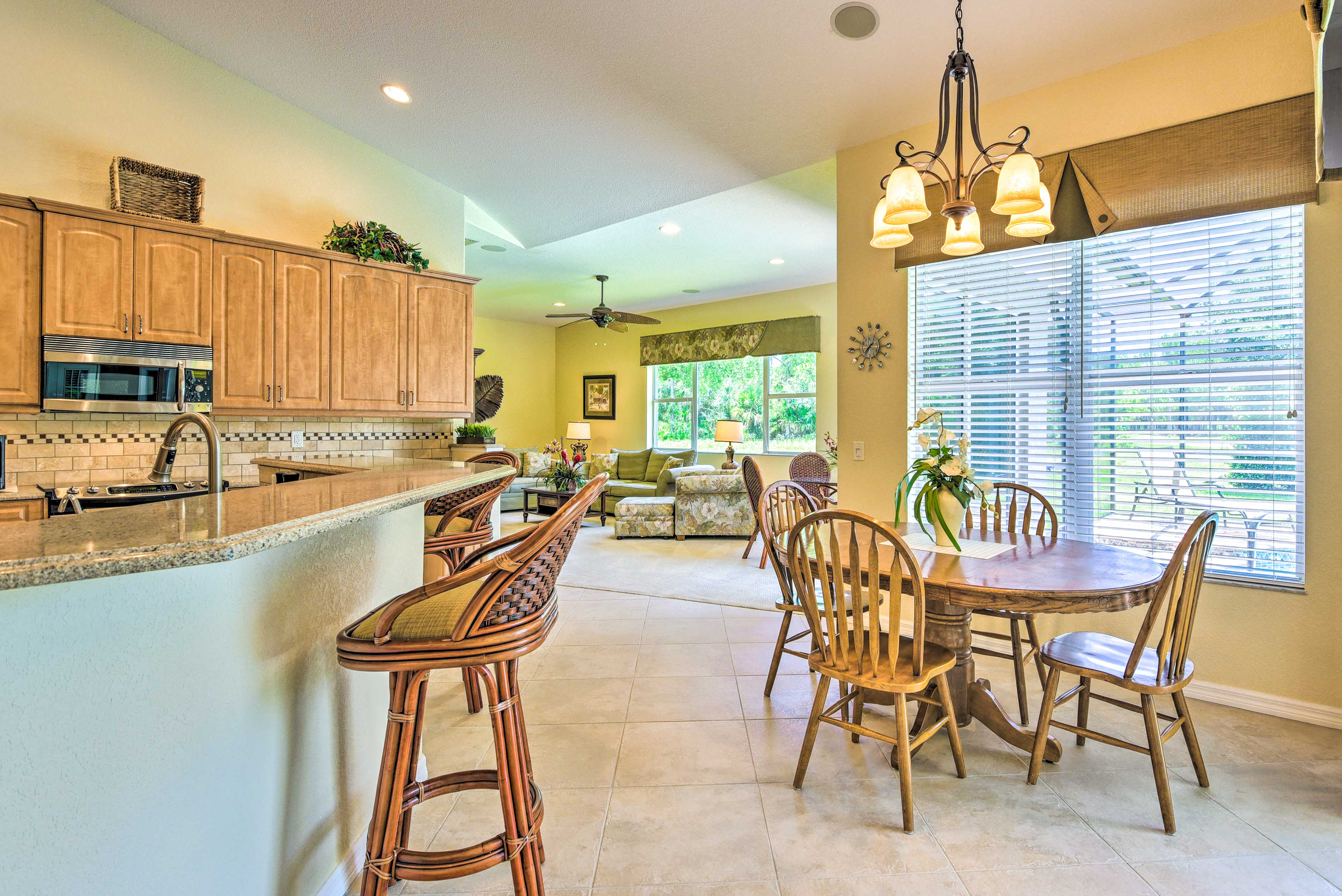 Additional Dining Area