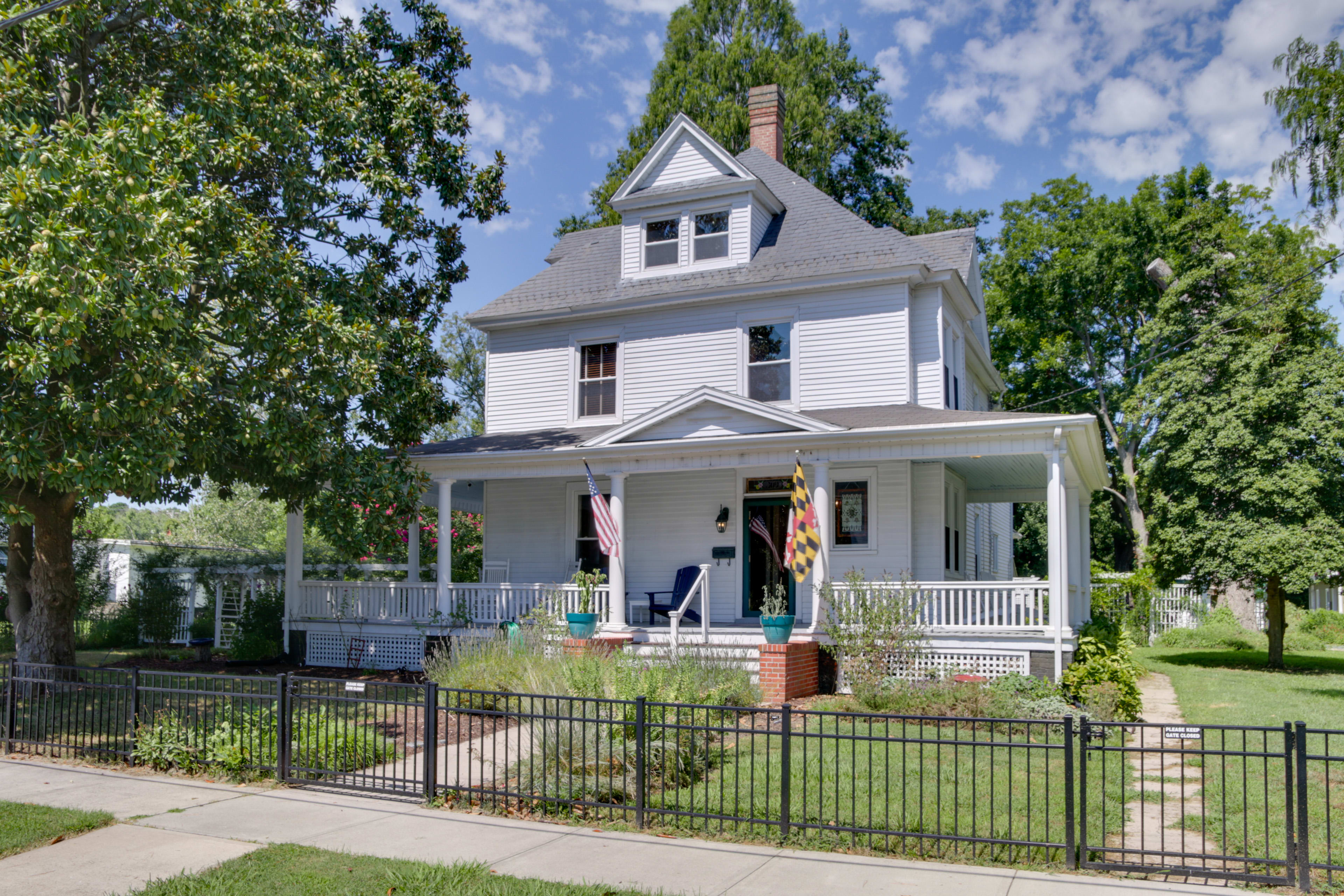 Cambridge Vacation Rental | 5BR | 3.5BA | Stairs Required | 3,950 Sq Ft