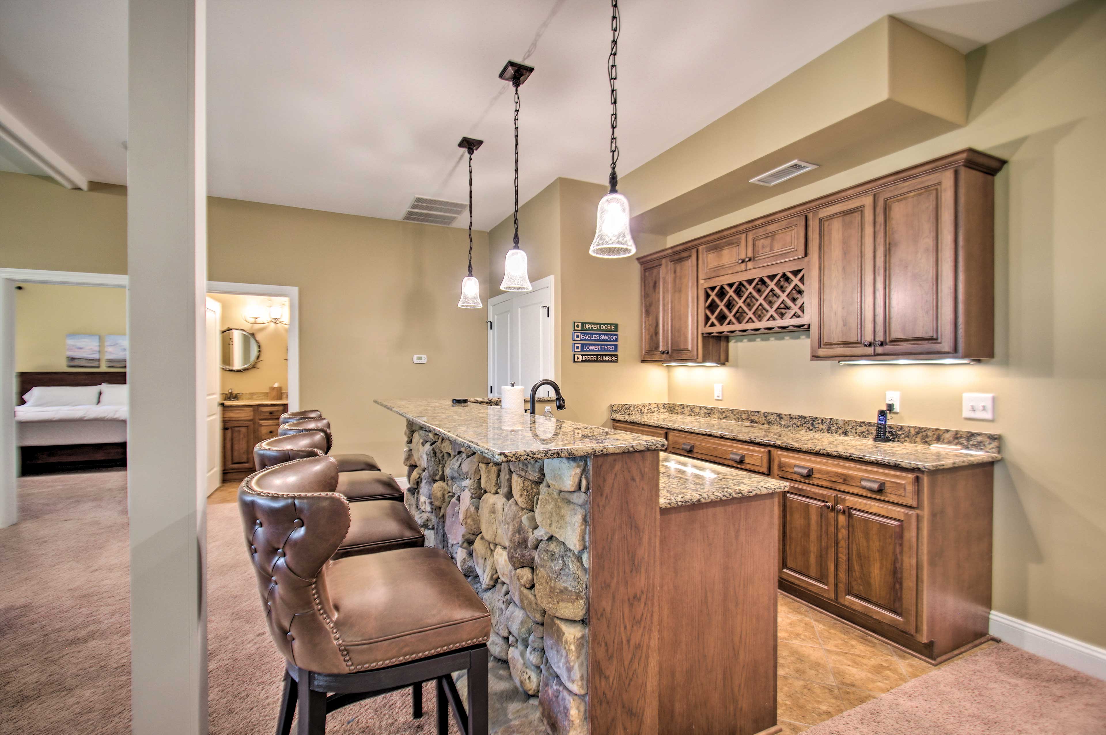 Lower Living Area | Wet Bar