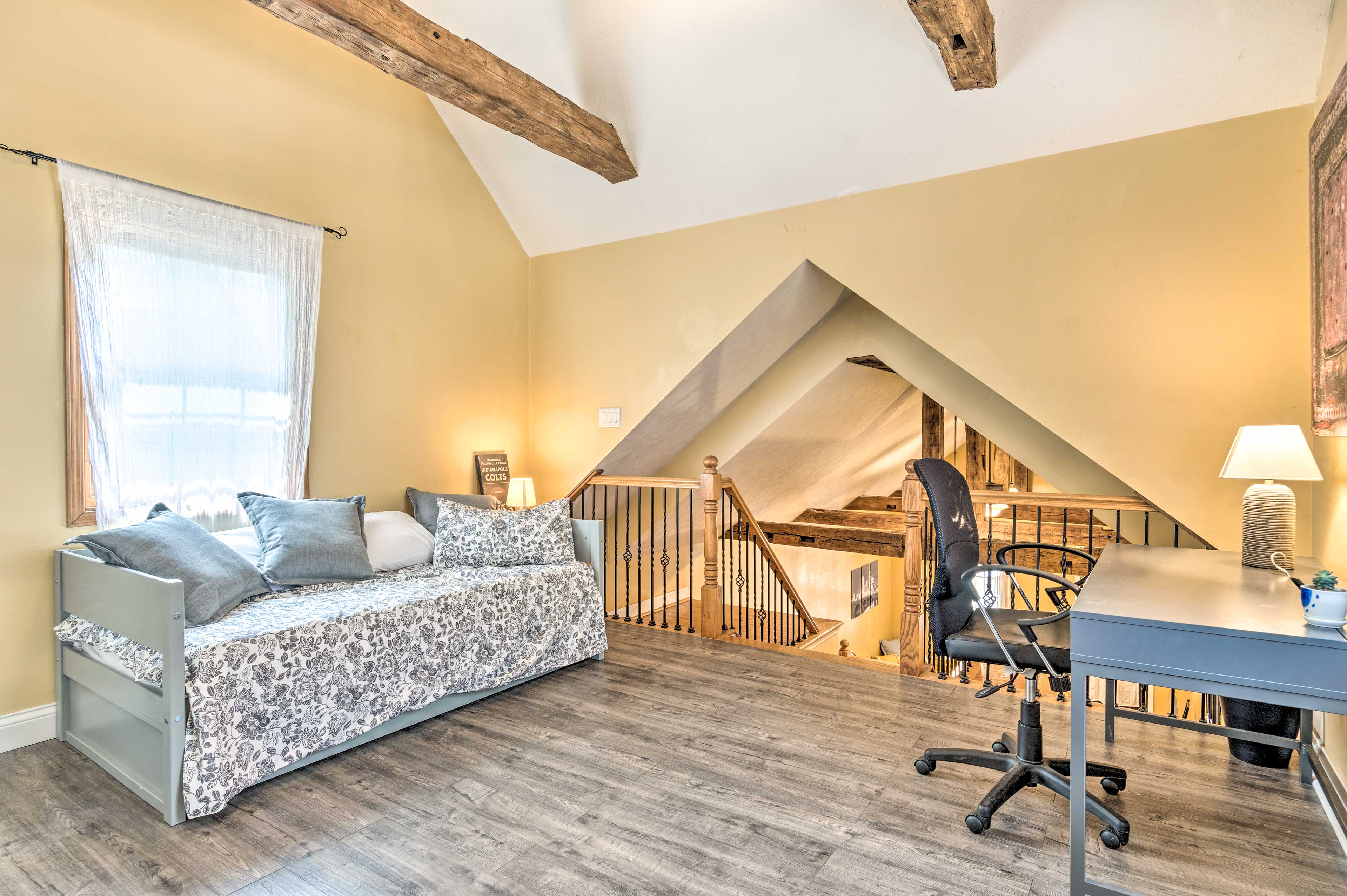 Loft | Upper Level | Twin Daybed w/ Twin Trundle Bed | Remote-Work Friendly