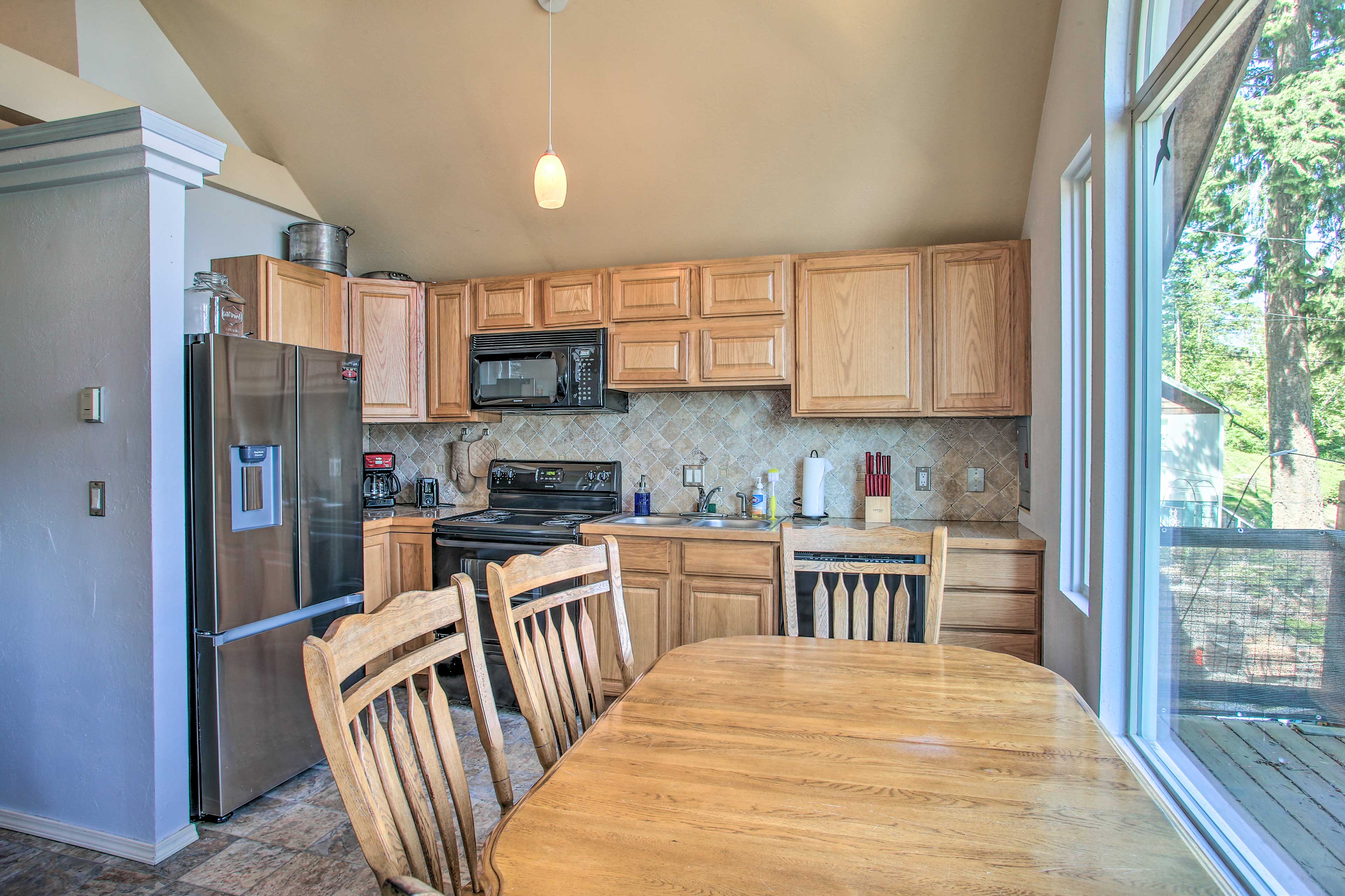 Kitchen | Main Level | Fully Equipped | Coffee Maker | Cooking Basics | Toaster