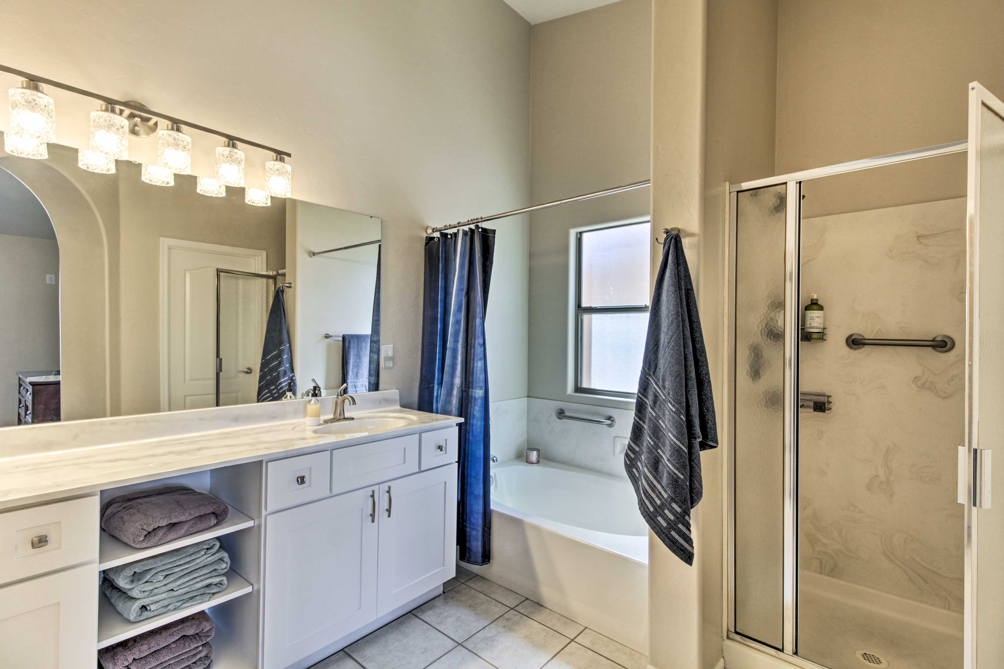 En-Suite Bathroom | Grab Rails in Shower/Tub