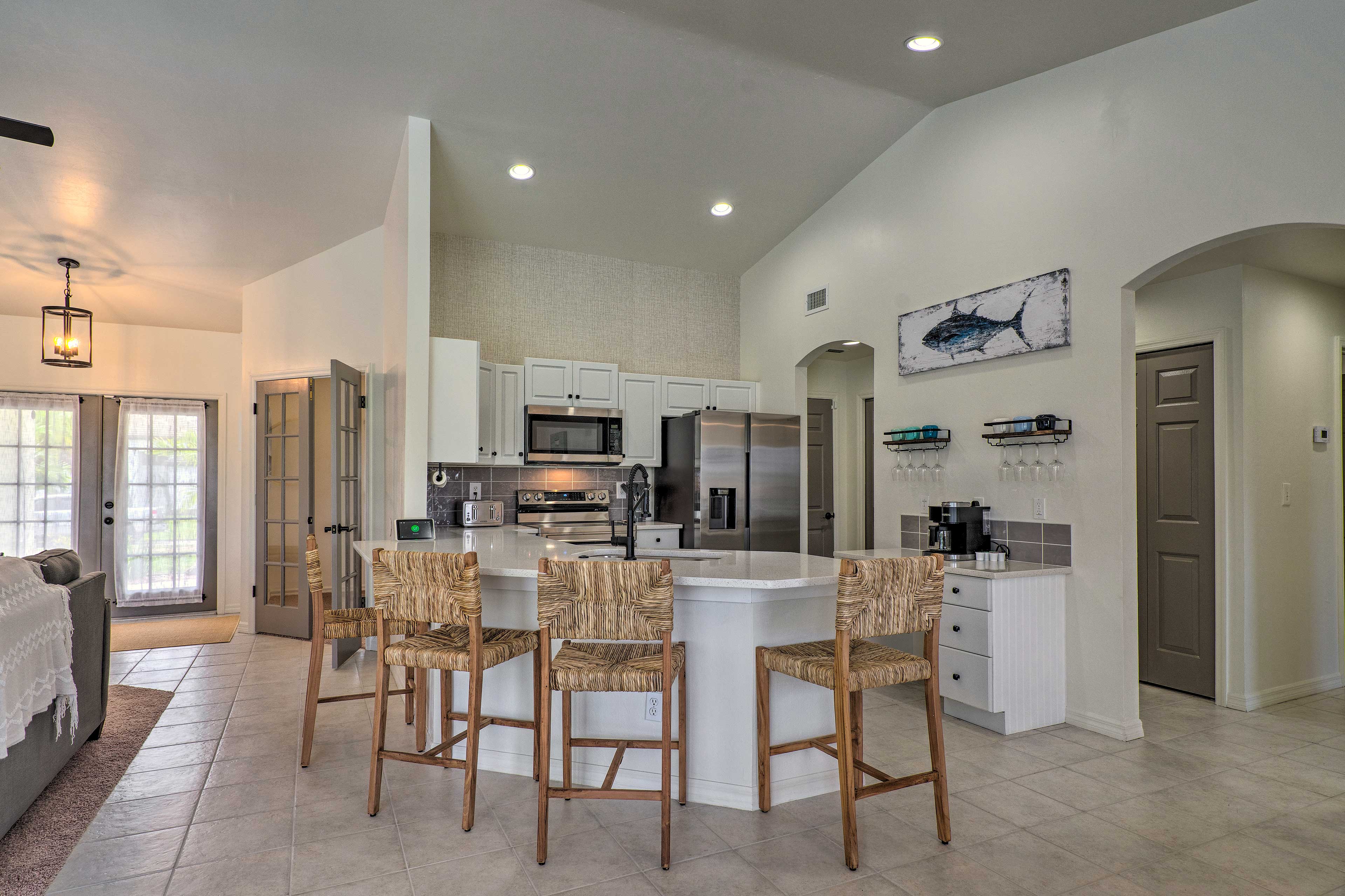 Kitchen | Breakfast Bar | Coffee Maker