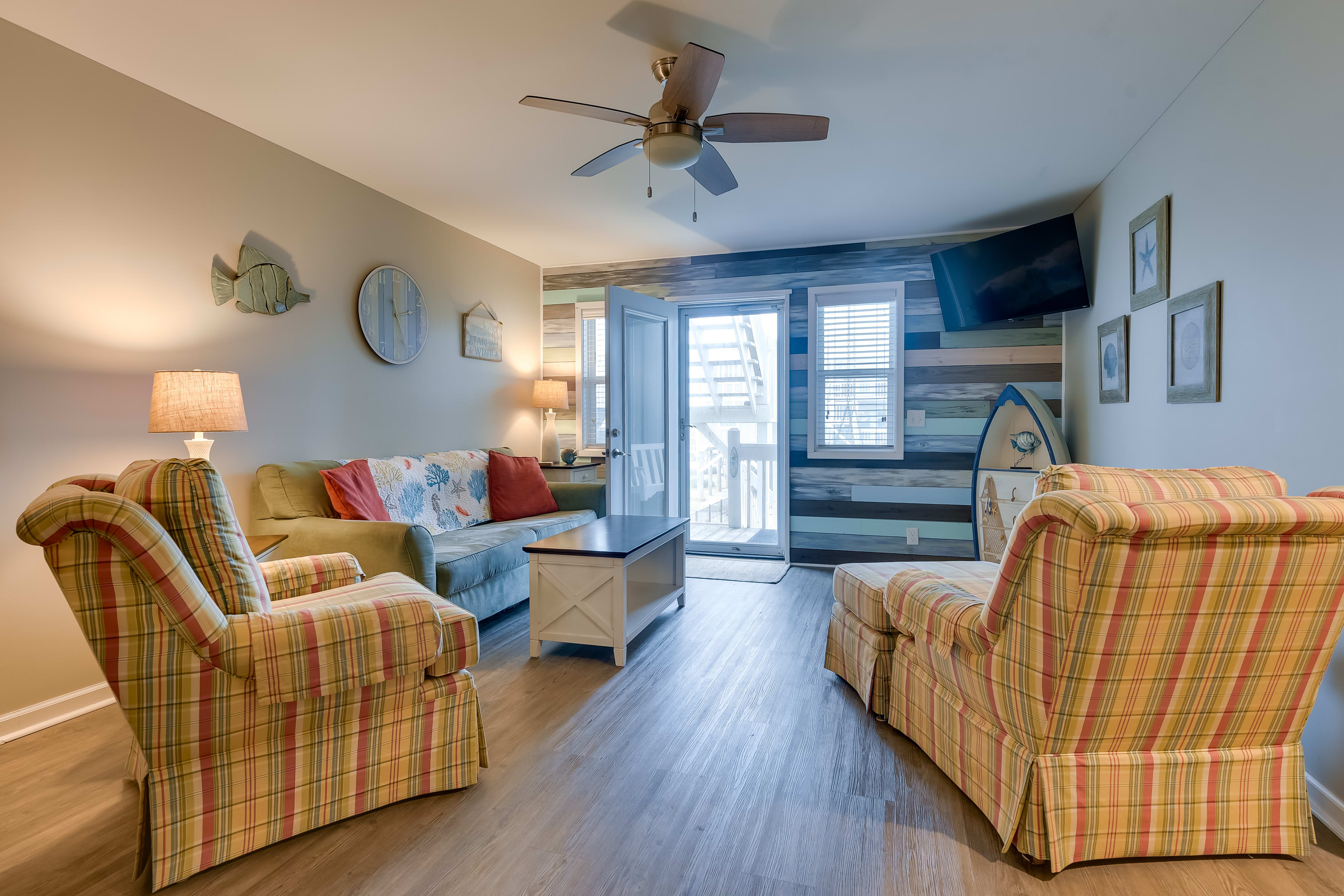 Ocean Isle Beach Vacation Rental | 2BR | 2BA | 986 Sq Ft | Stairs to Enter