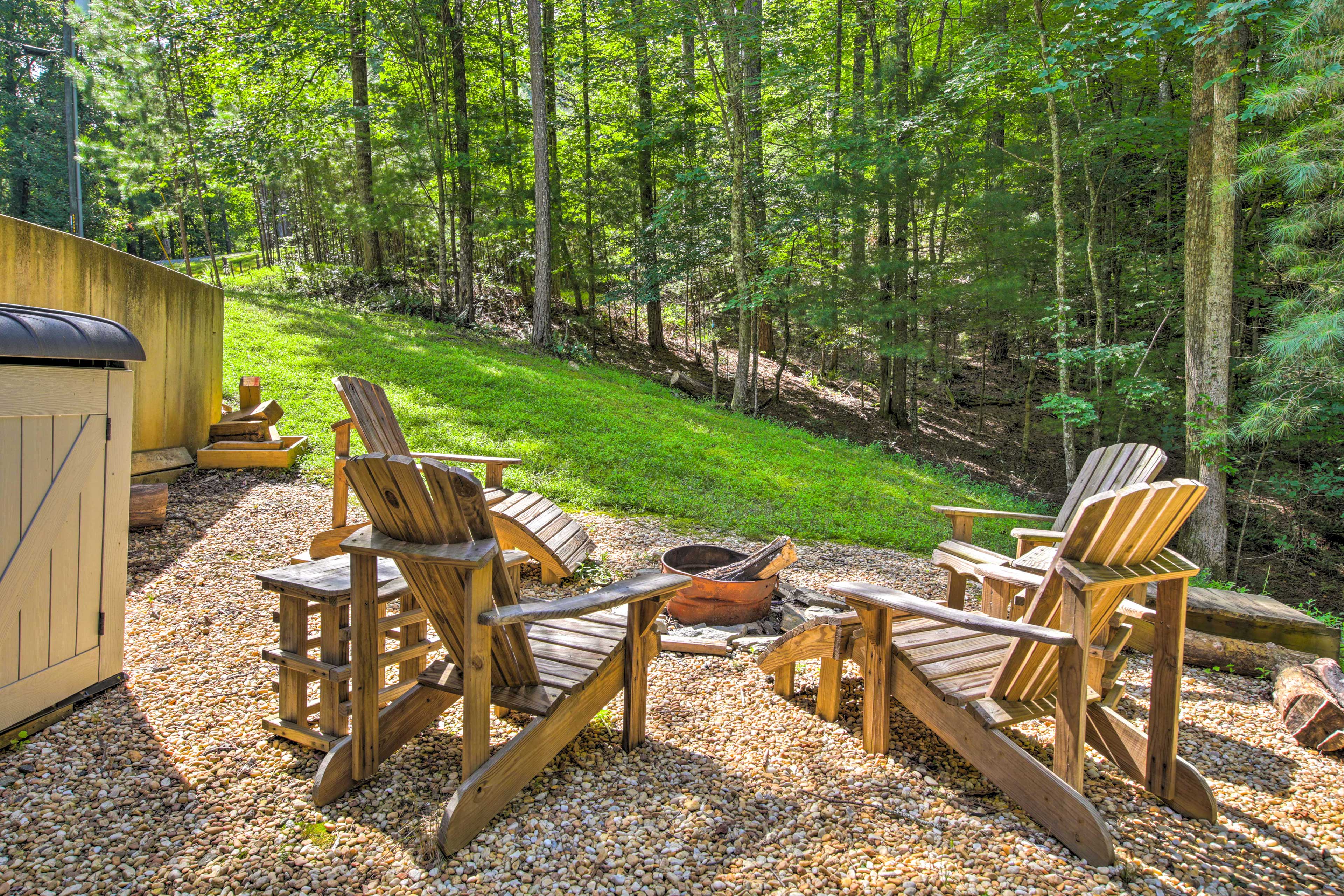 Side Yard | Firewood Provided