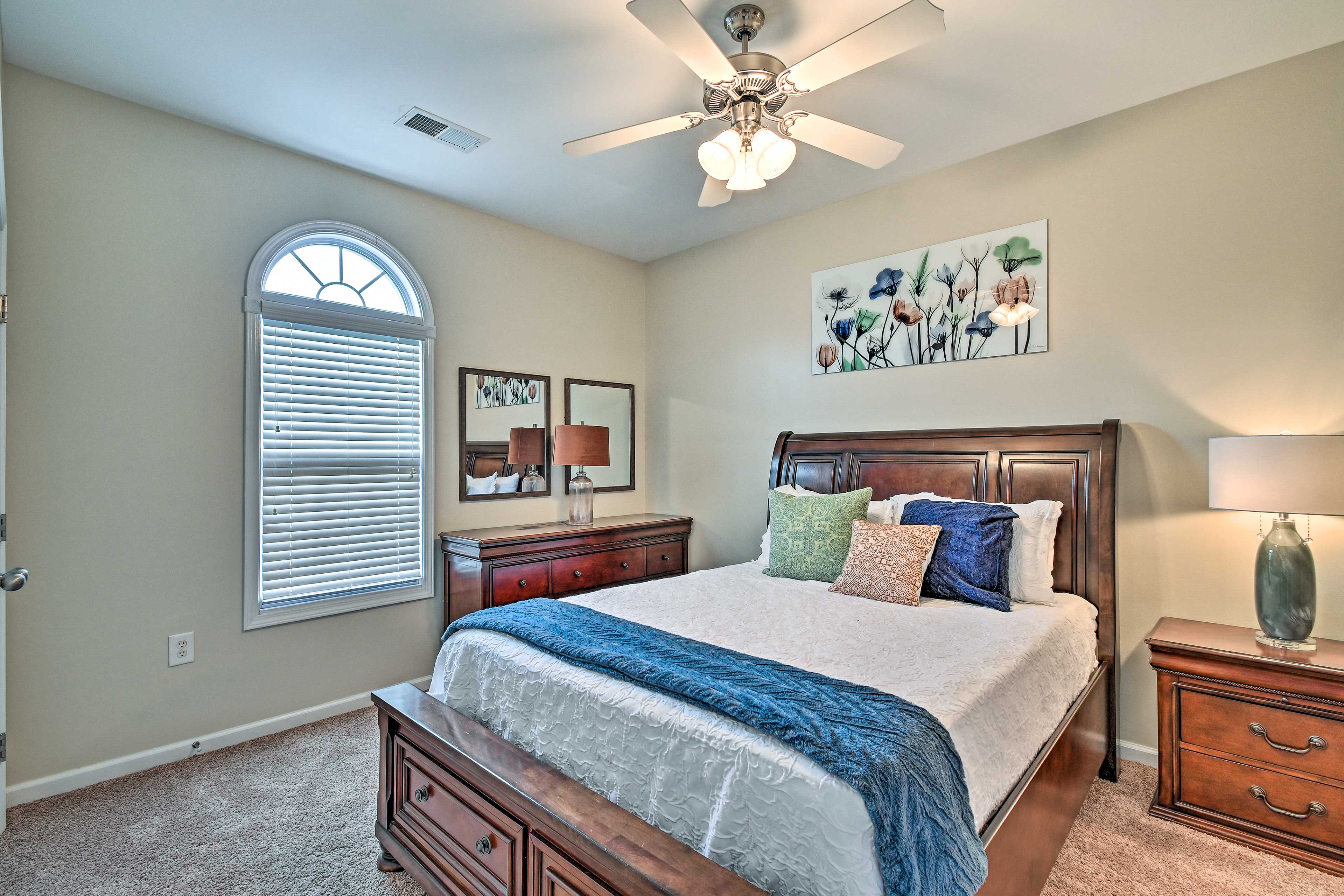 Bedroom 2 | Queen Bed | En-Suite Bathroom