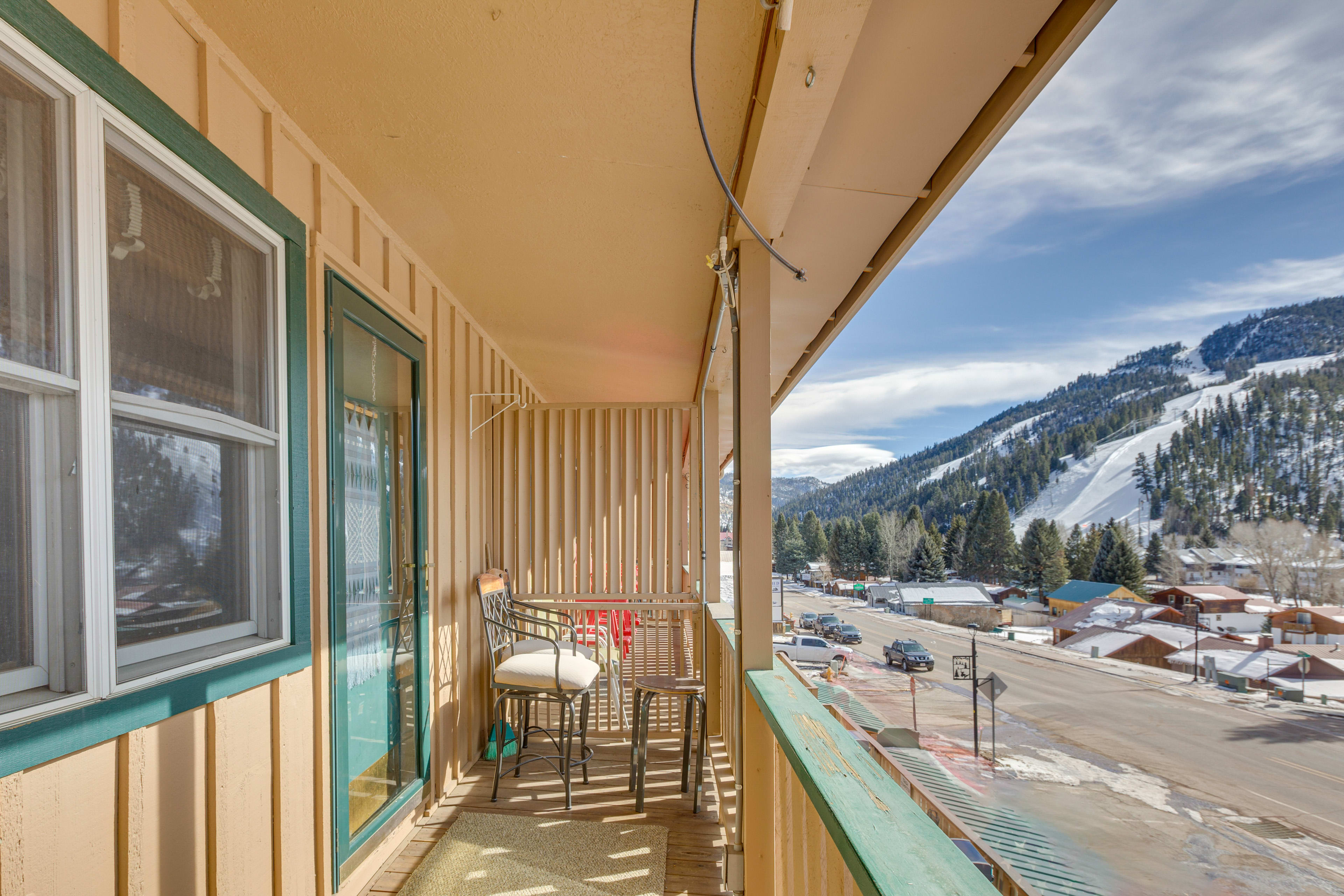 Balcony w/ Seating | Mountain & Ski Slope Views