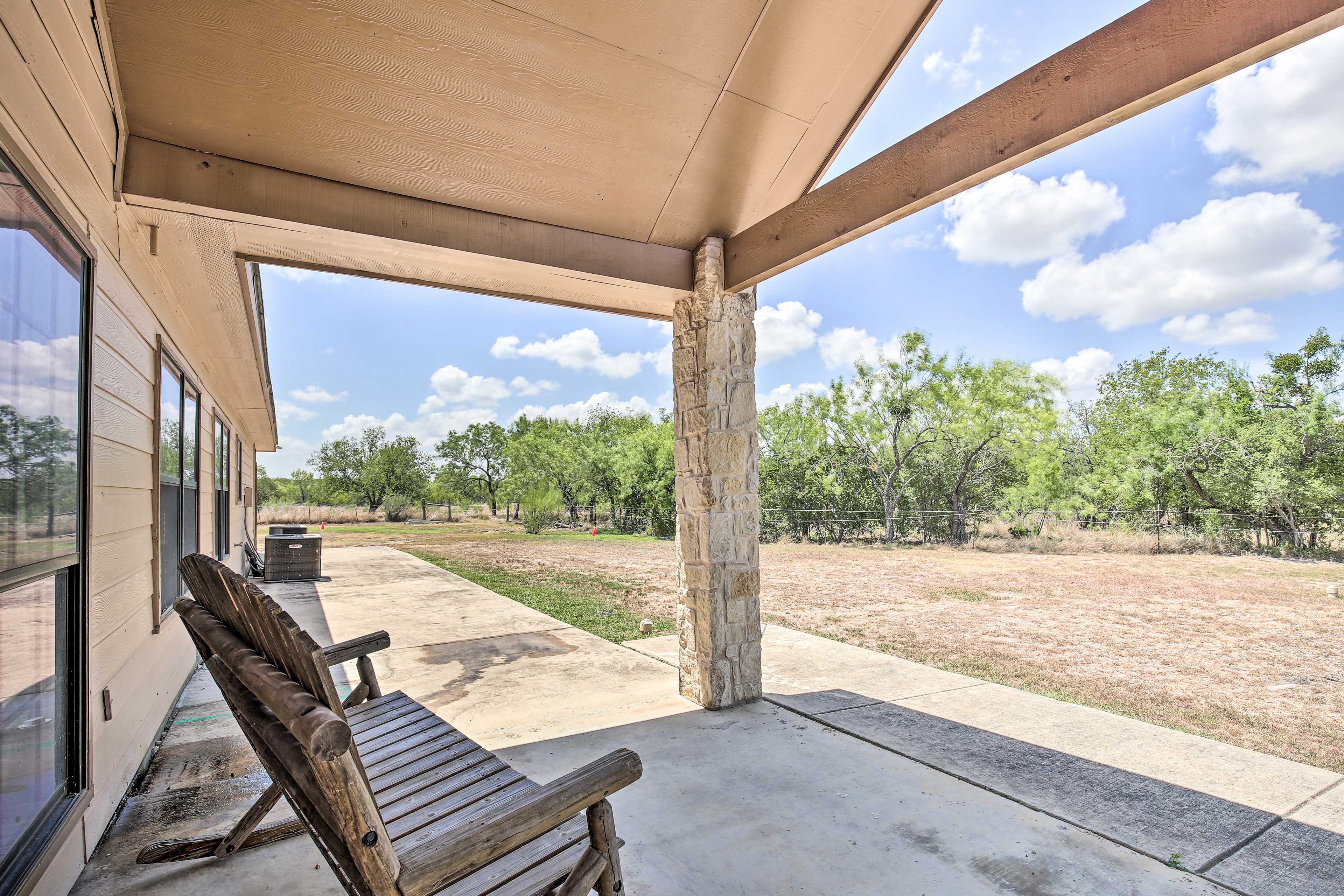 Covered Patio | 110 Acre Ranch