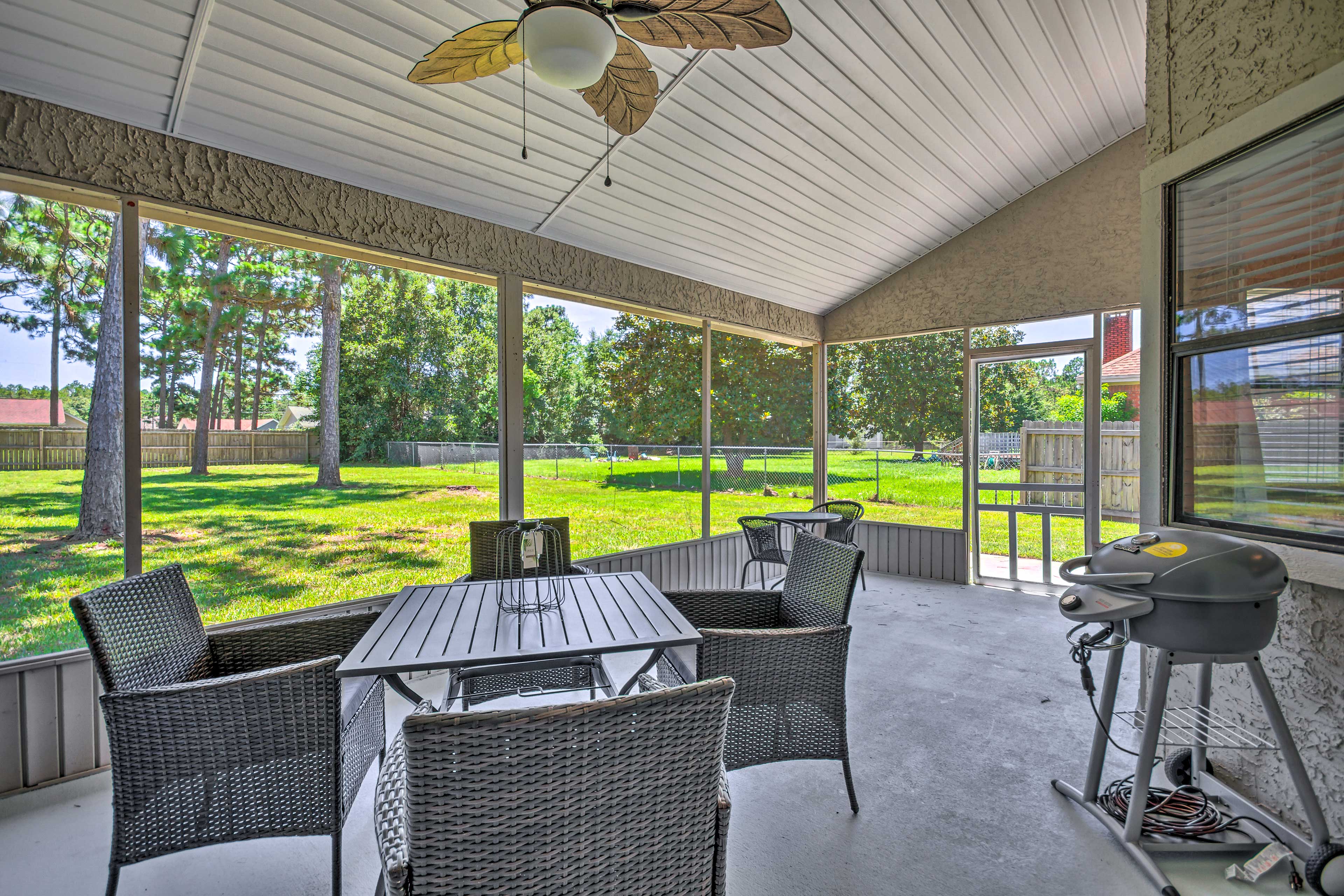 Screened-In Porch | Beach Gear