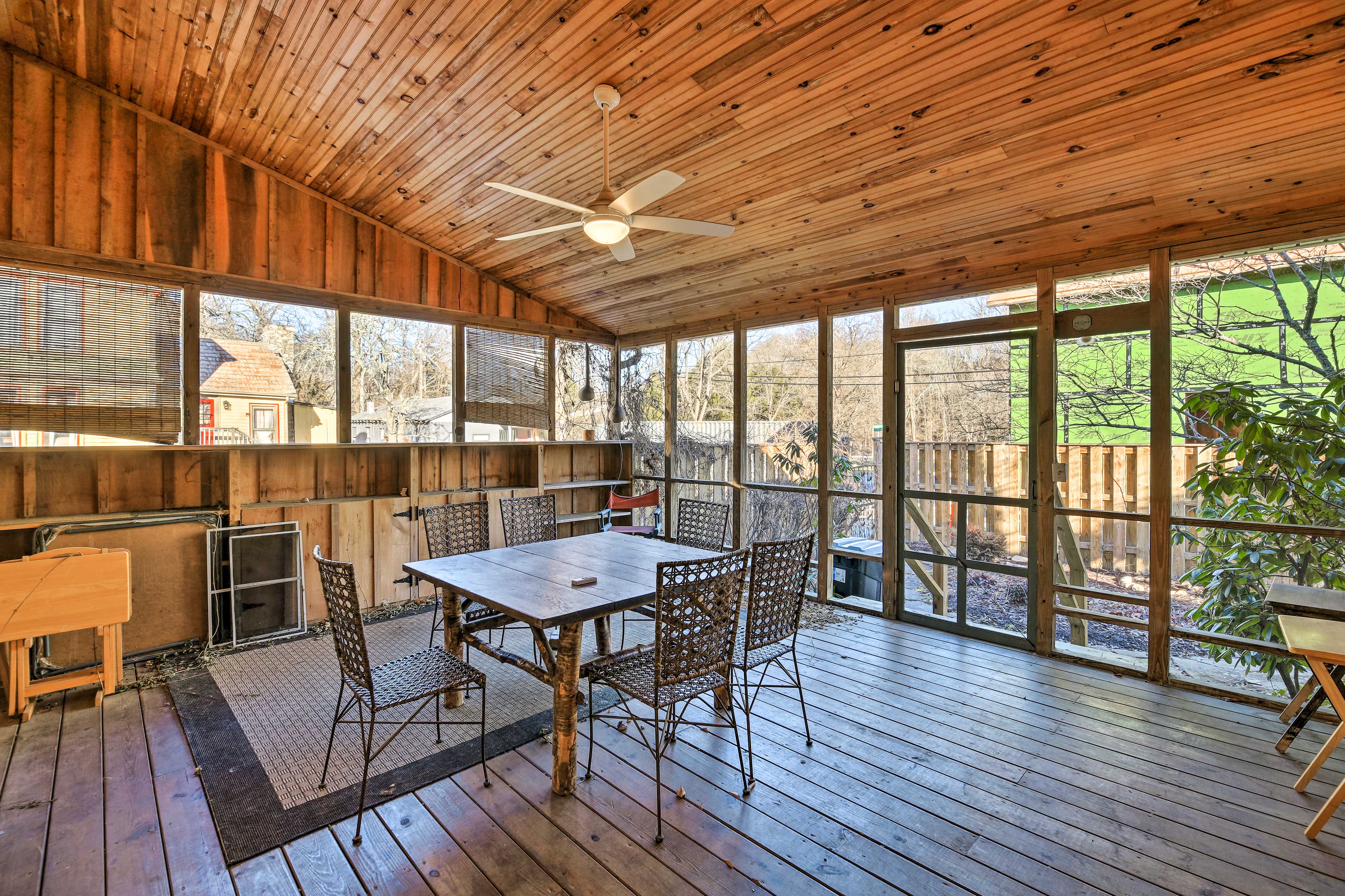 Private Screened Porch