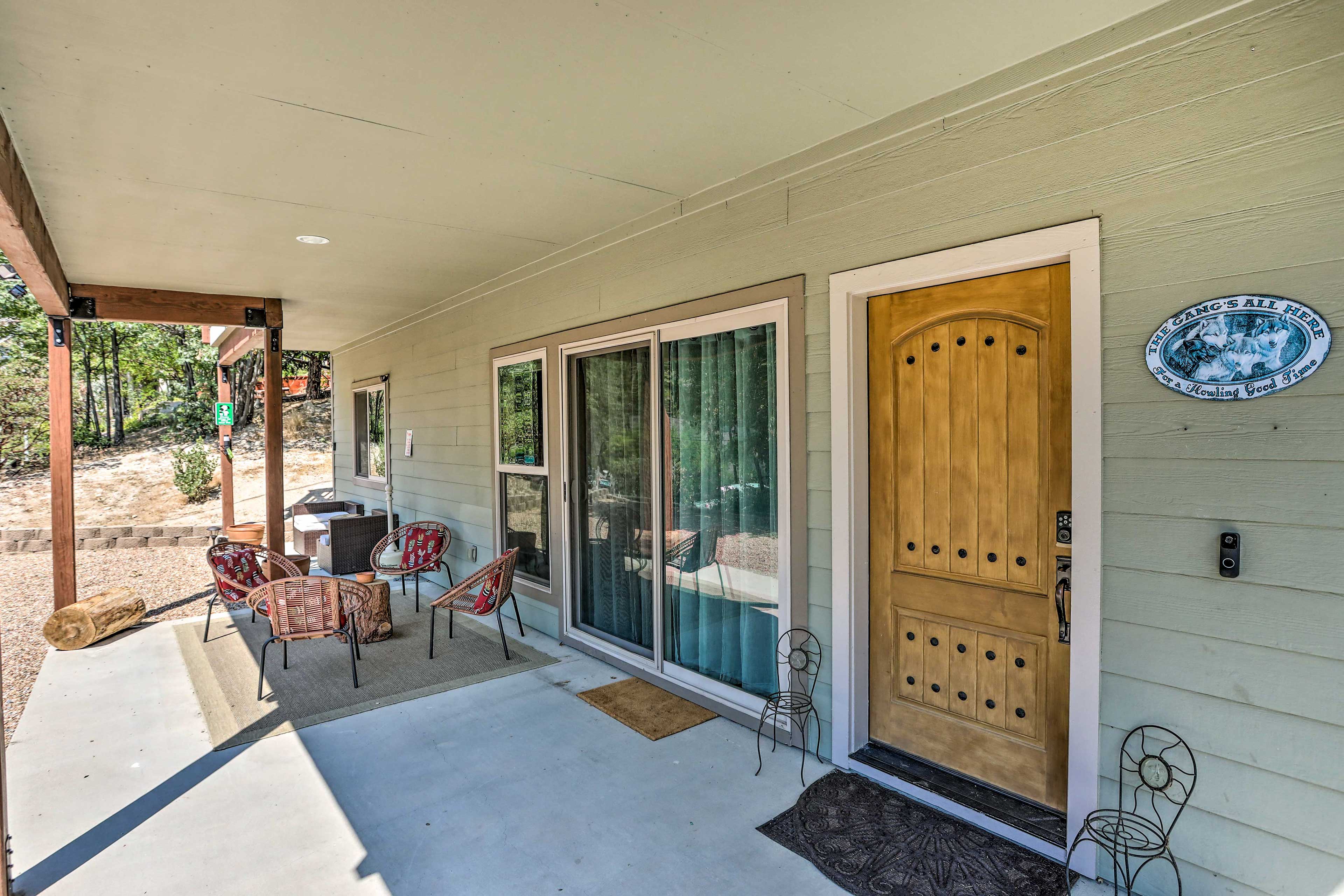 Cabin Entrance | Keyless Entry