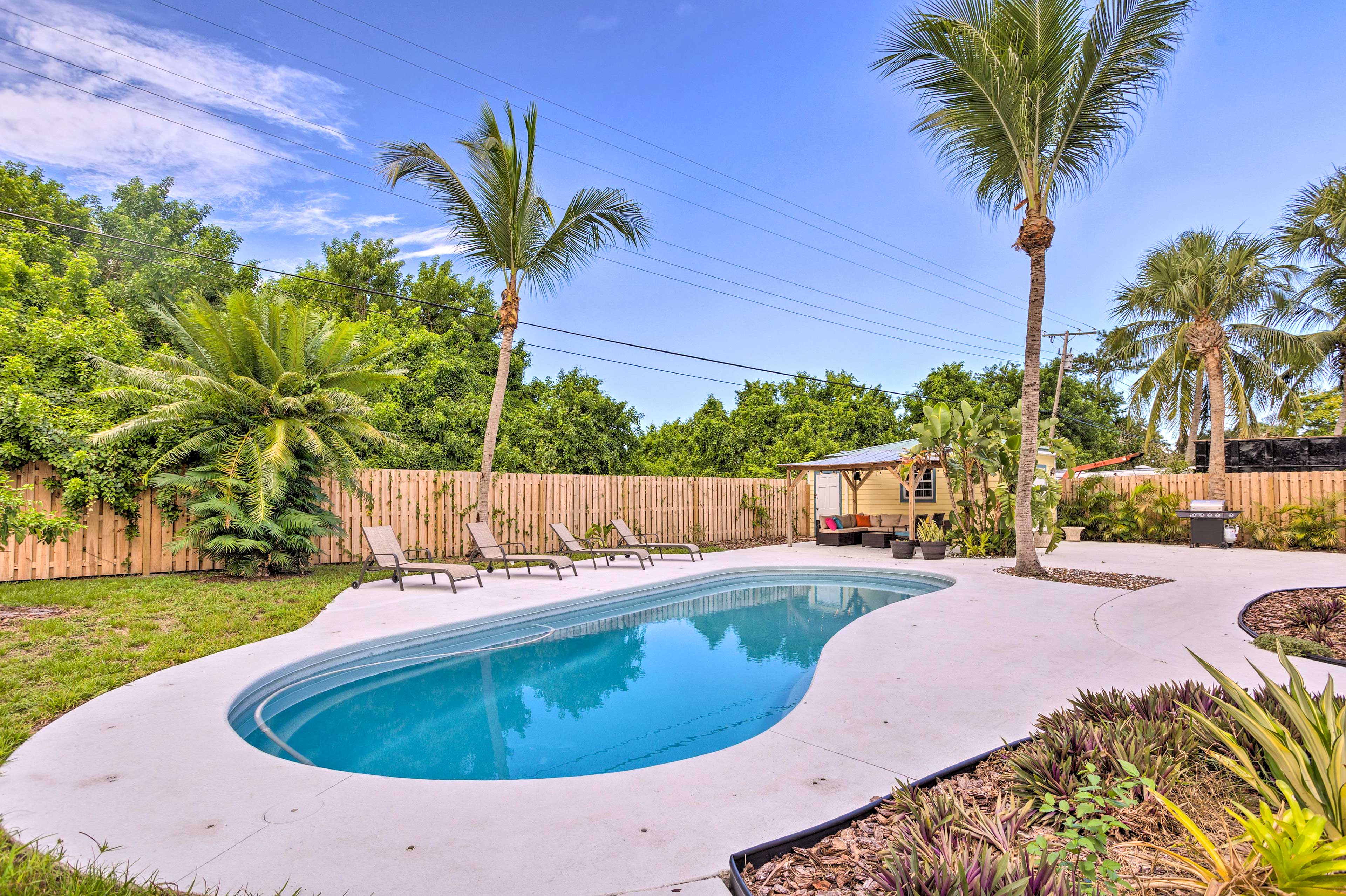 Stuart Home w/ Pool - Close to Dtwn & Beaches