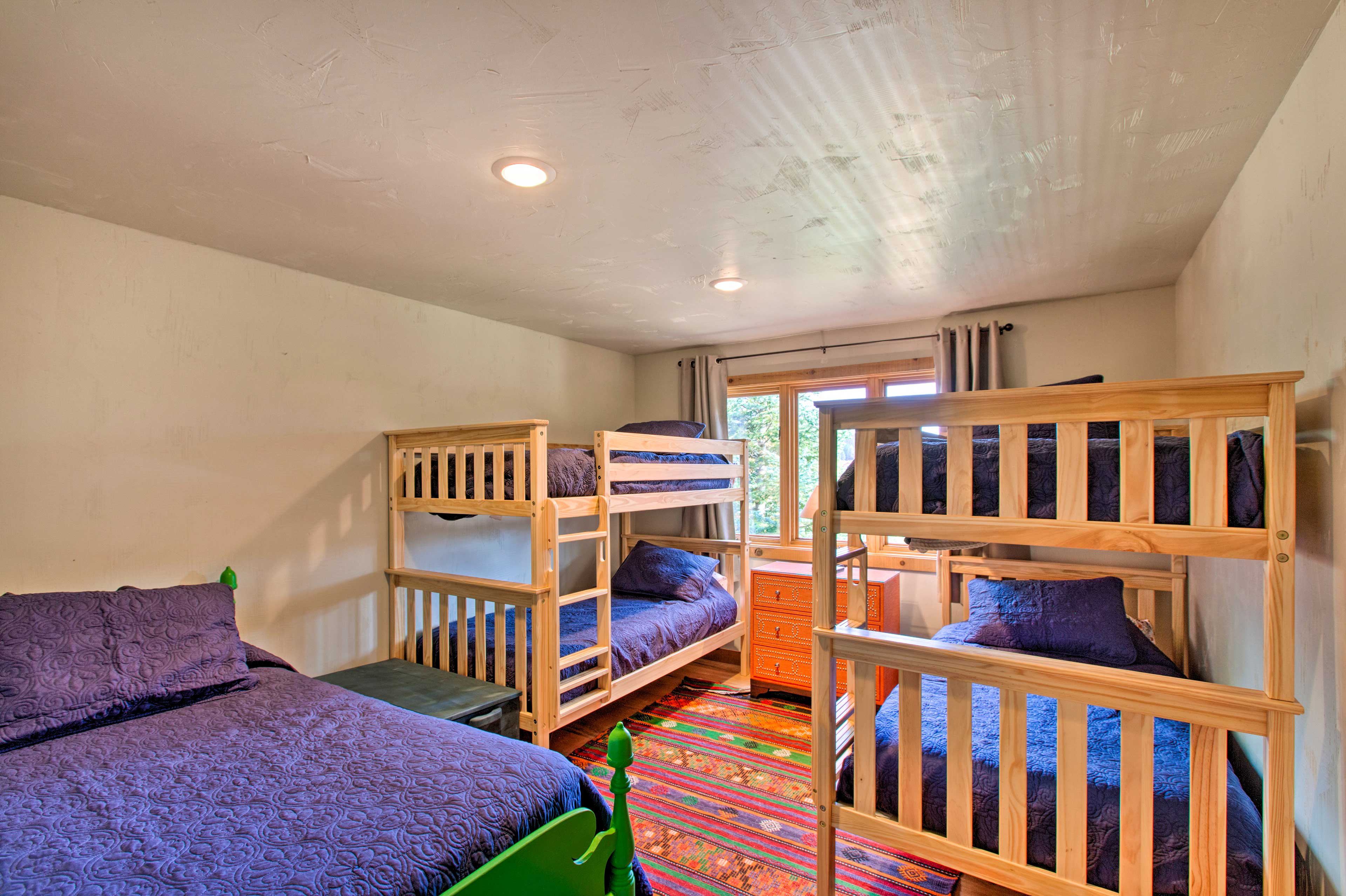 Bedroom 3 | 2 Twin Bunk Beds | Twin Bed