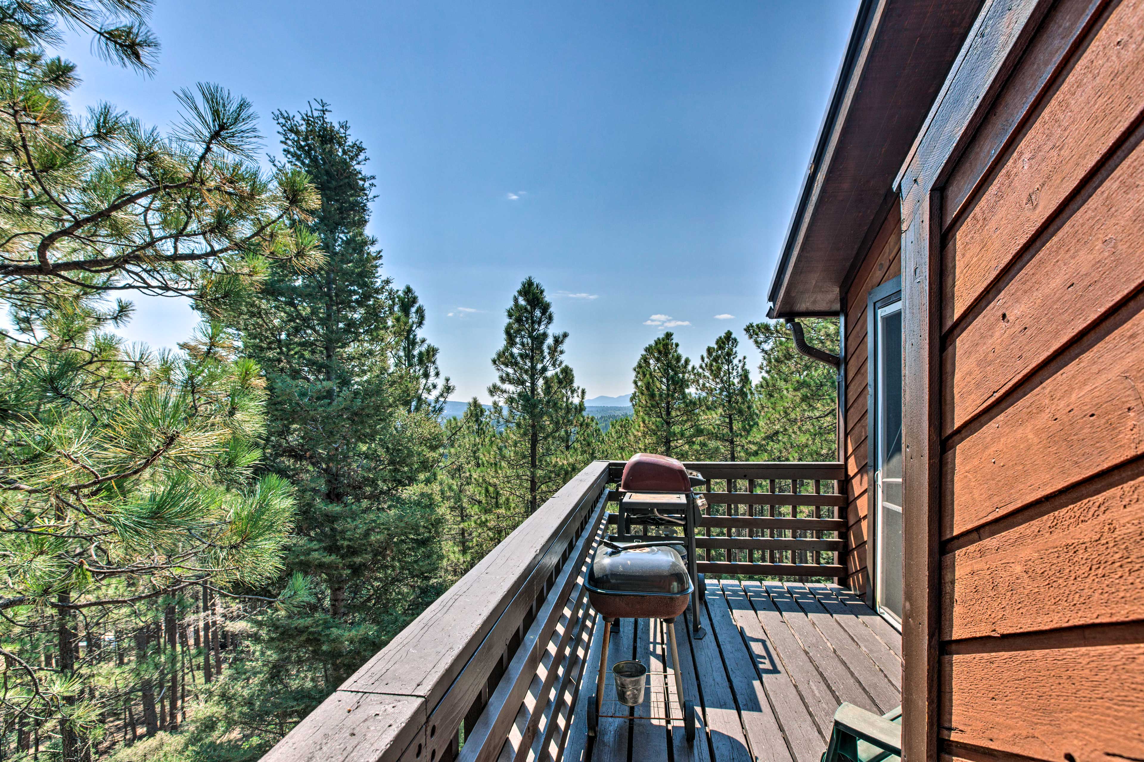 Balcony | 2,483 Sq Ft | Private Entry to Coyote Trail Hiking