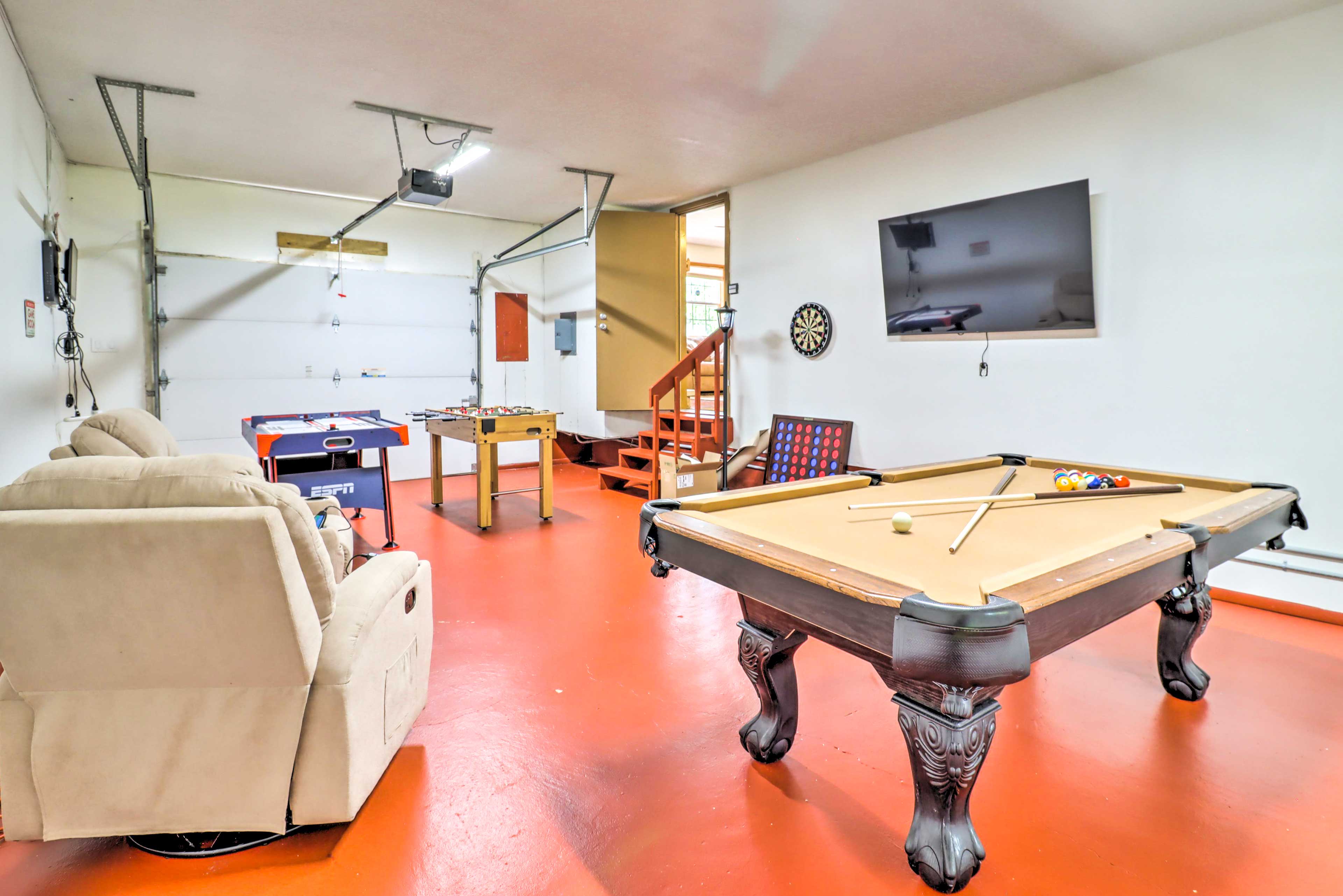 Game Room | Pool Table | Air Hockey Table | Foosball Table