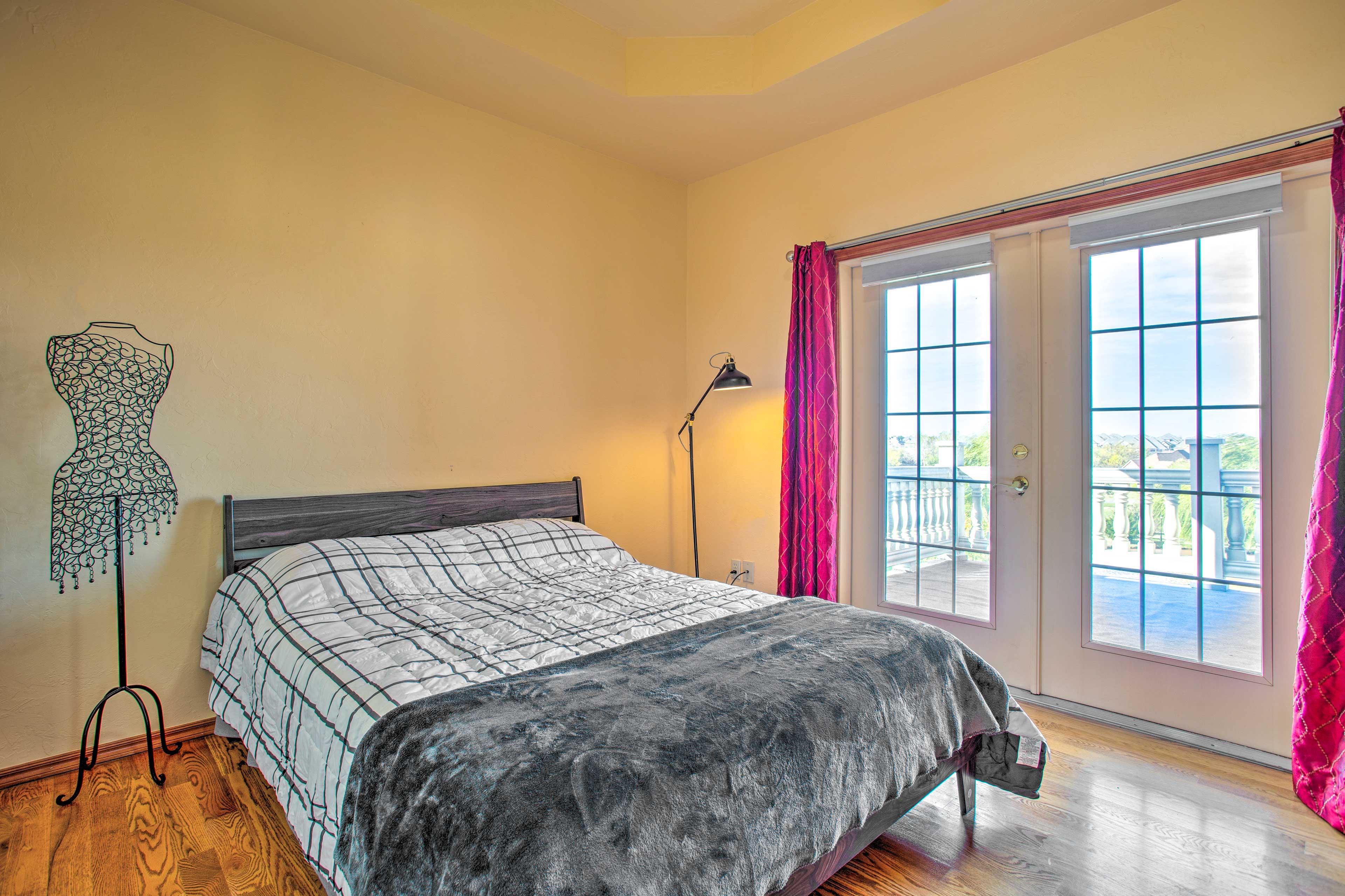 Bedroom 3 | 2nd Floor | Queen Bed | Linens Provided | Balcony Access