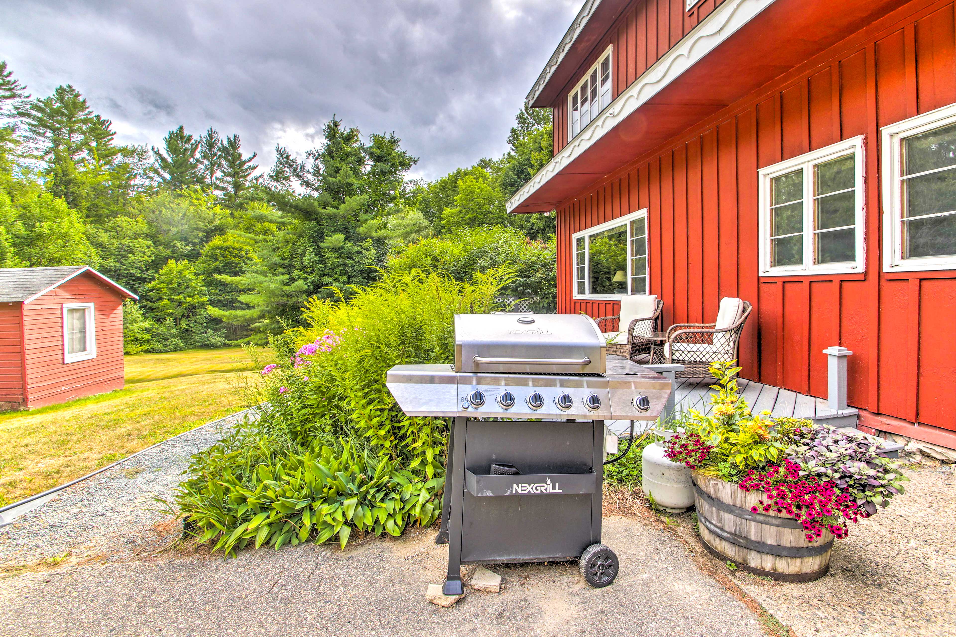 Private Deck | Gas Grill