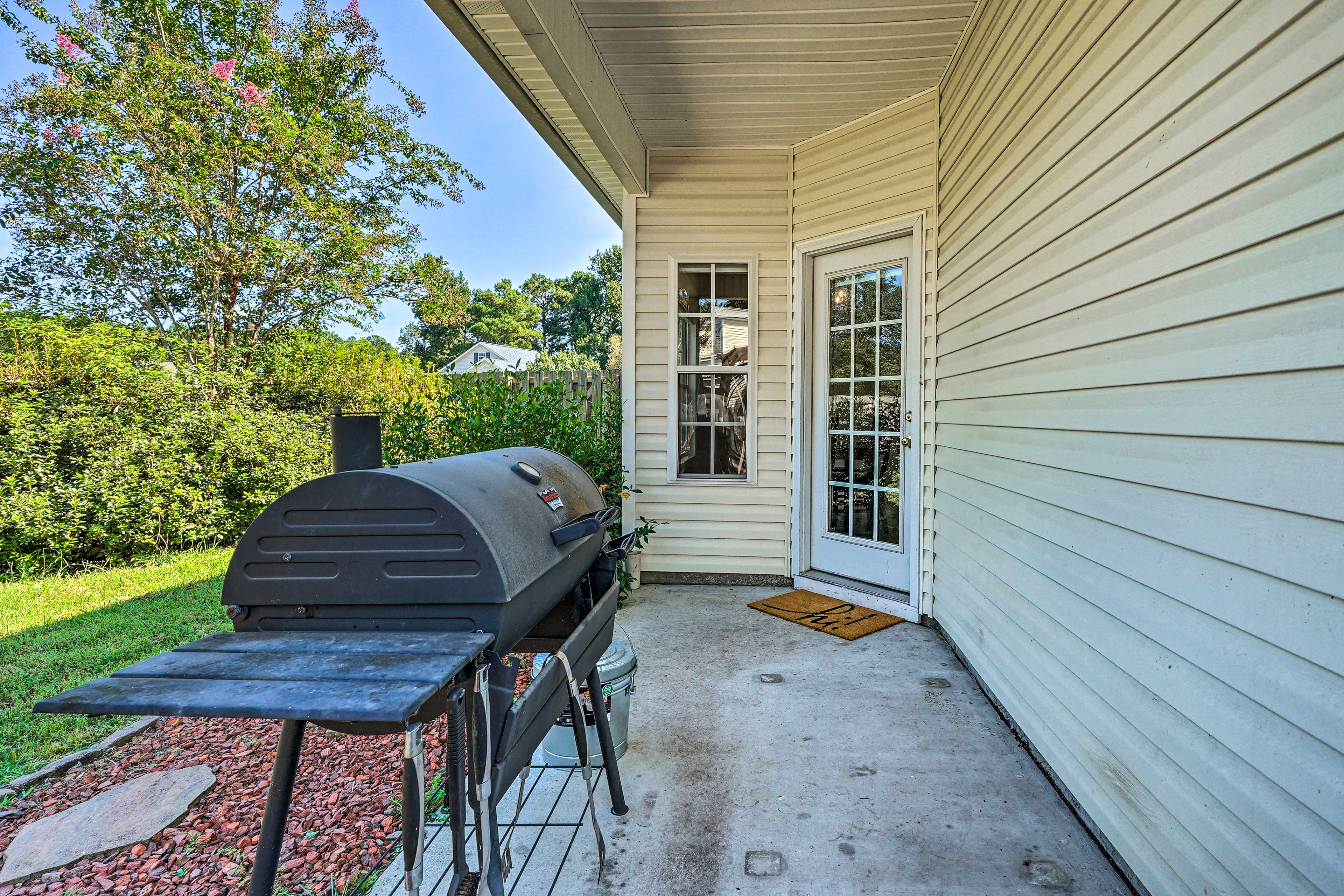 Patio | Charcoal Grill