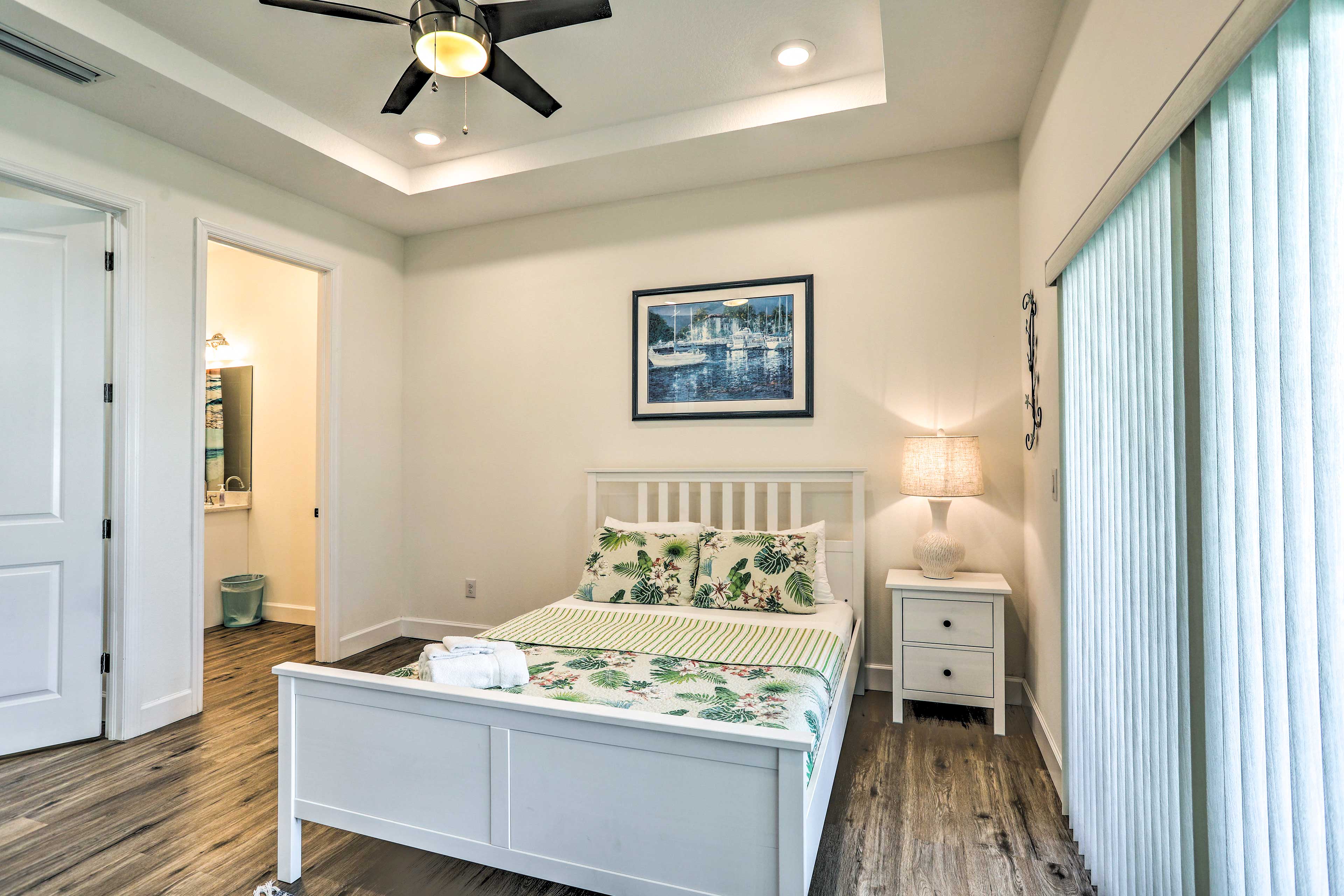 Bedroom 1 | Queen Bed | Linens Provided | Smart TV | Deck Access