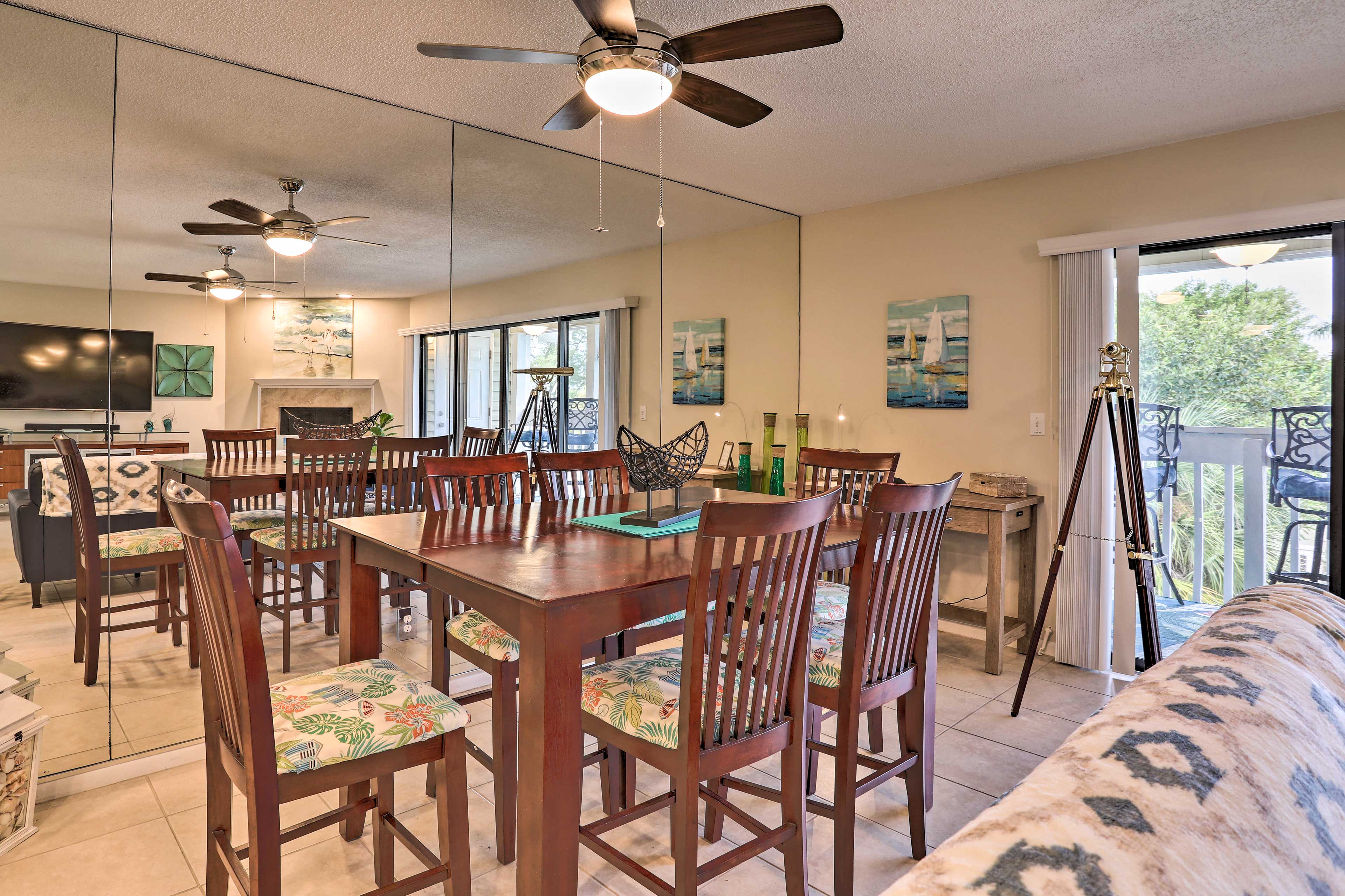 Dining Area | Dishware & Flatware Provided | Breakfast Bar w/ Additional Seating