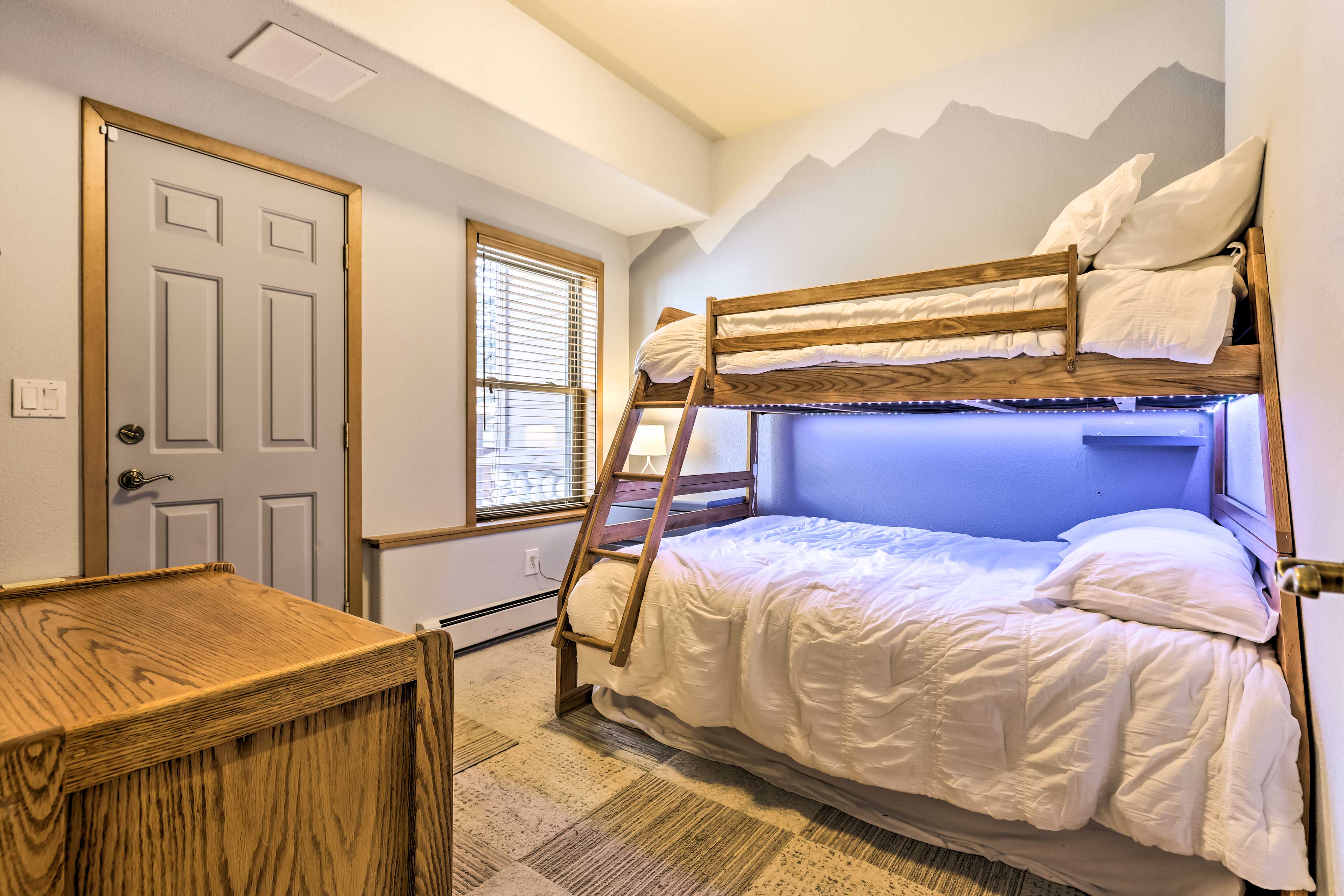 Bedroom 3 | 1st Floor | Queen/Twin Bunkbed | Backyard Access