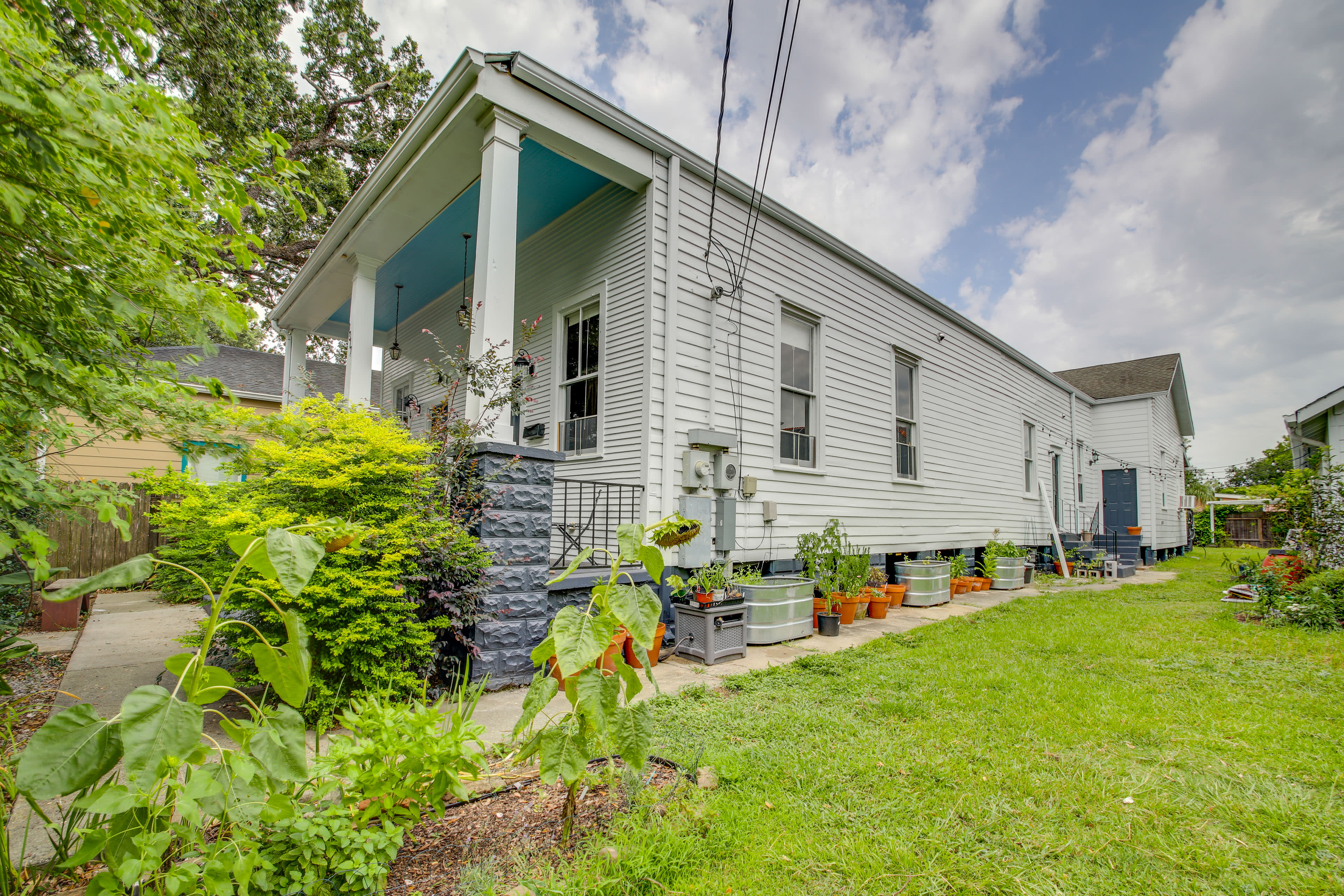 Shared Side Yard & Garden