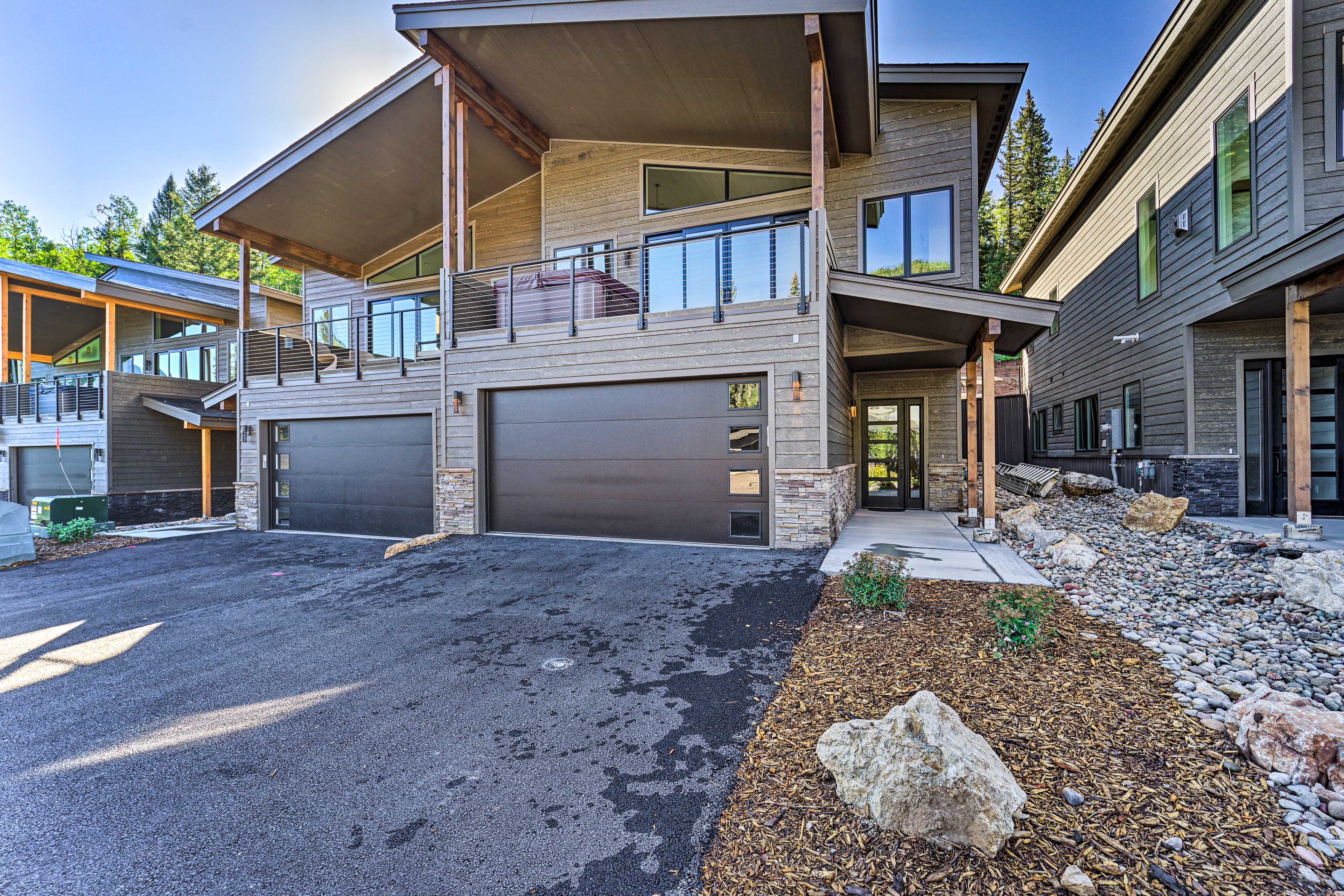 Townhome Exterior | Private Patio | Hot Tub