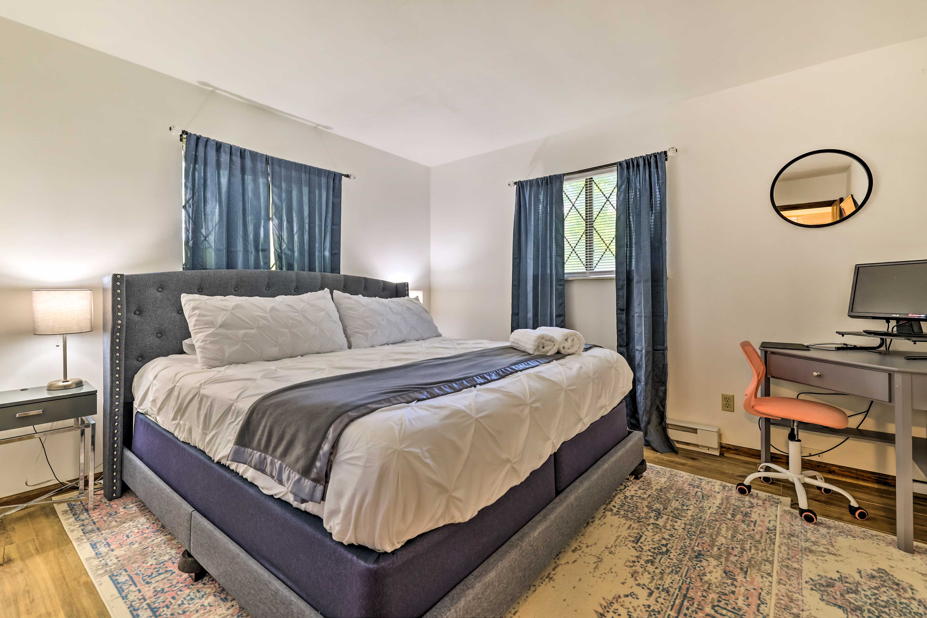 Bedroom 1 | King Bed | Linens Provided | 3rd Floor