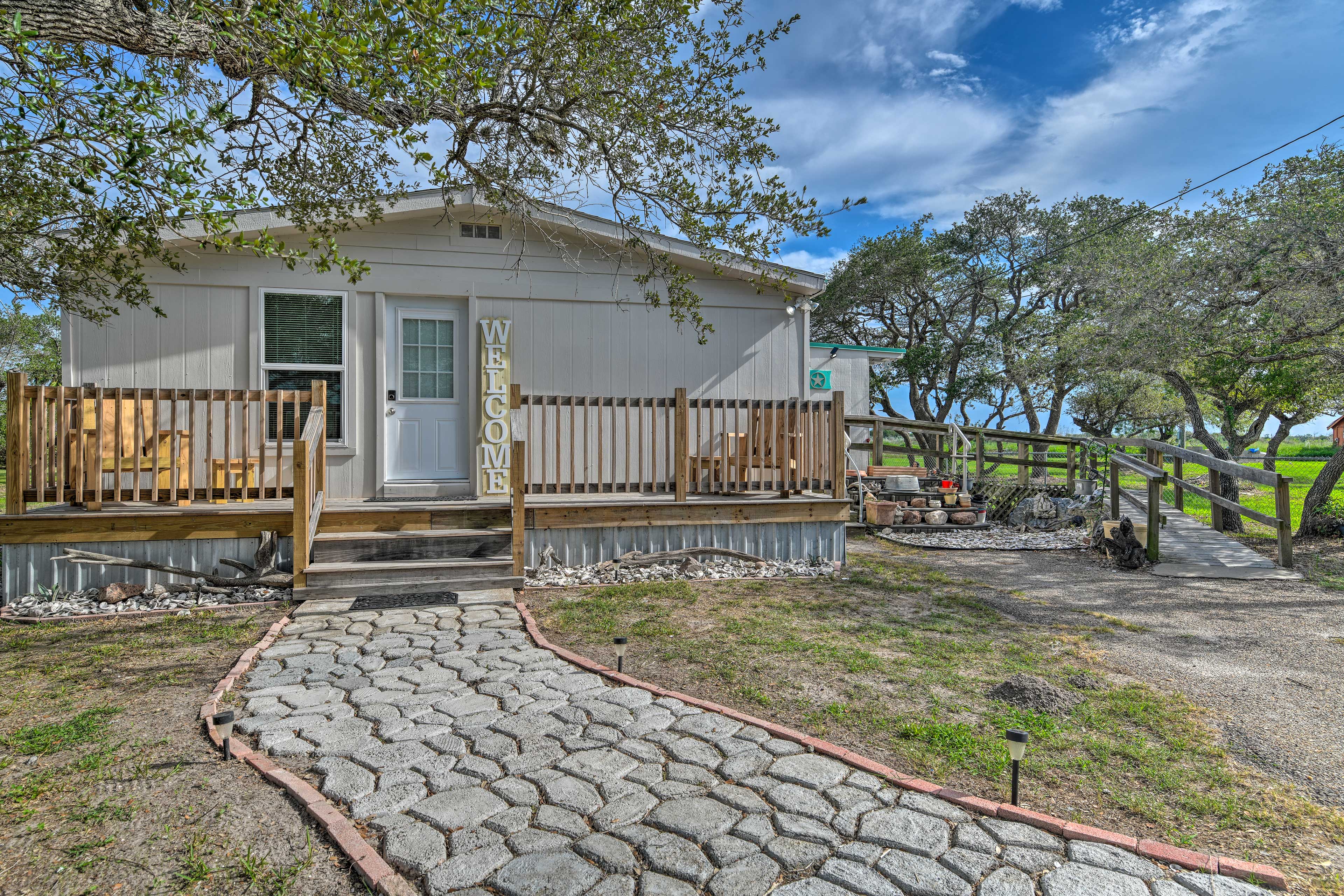Rockport Vacation Rental | Studio | 1BA | Stairs Required | 360 Sq Ft