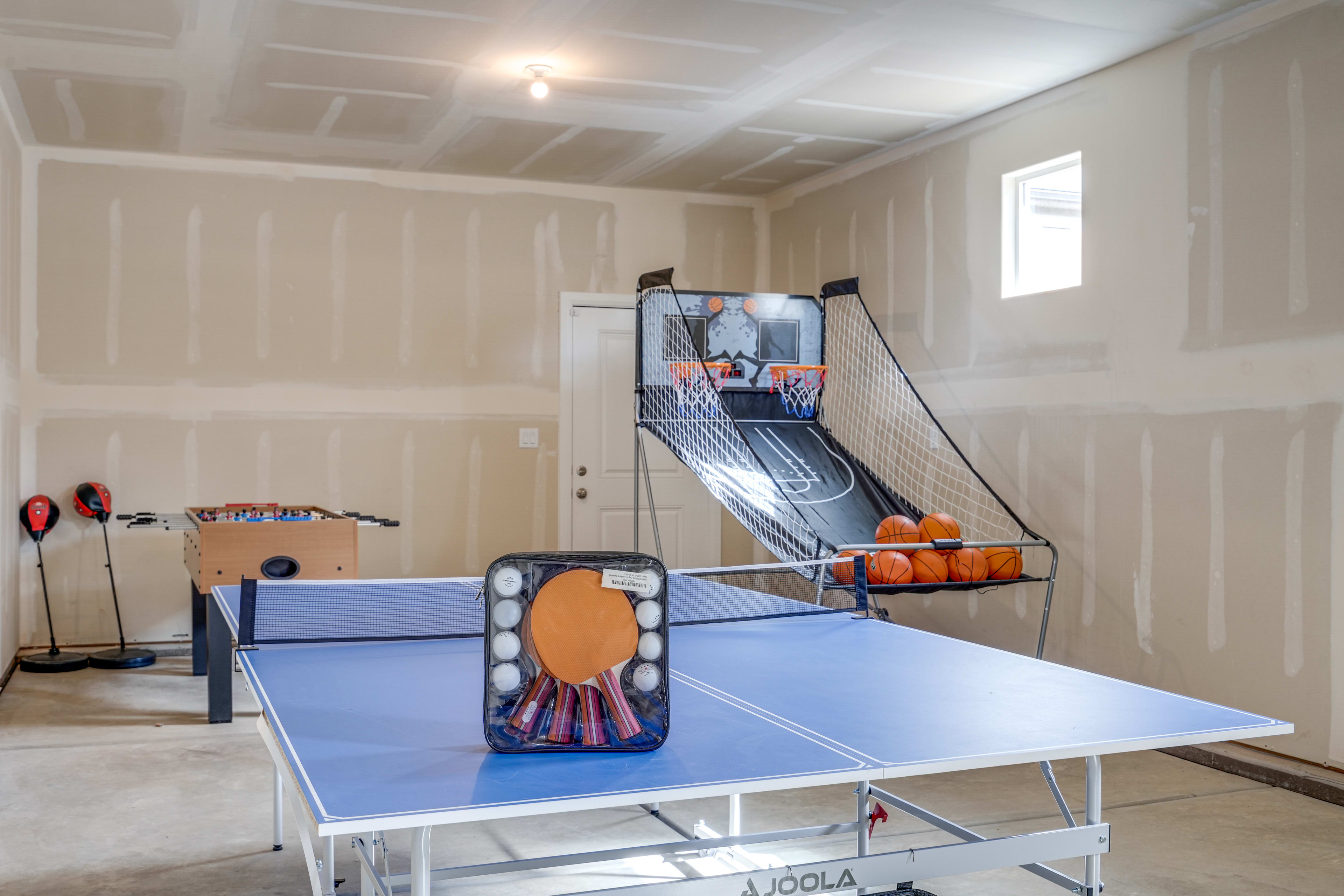 Game Room | 1st Floor | Ping-Pong Table | Foosball | Basketball Arcade Game