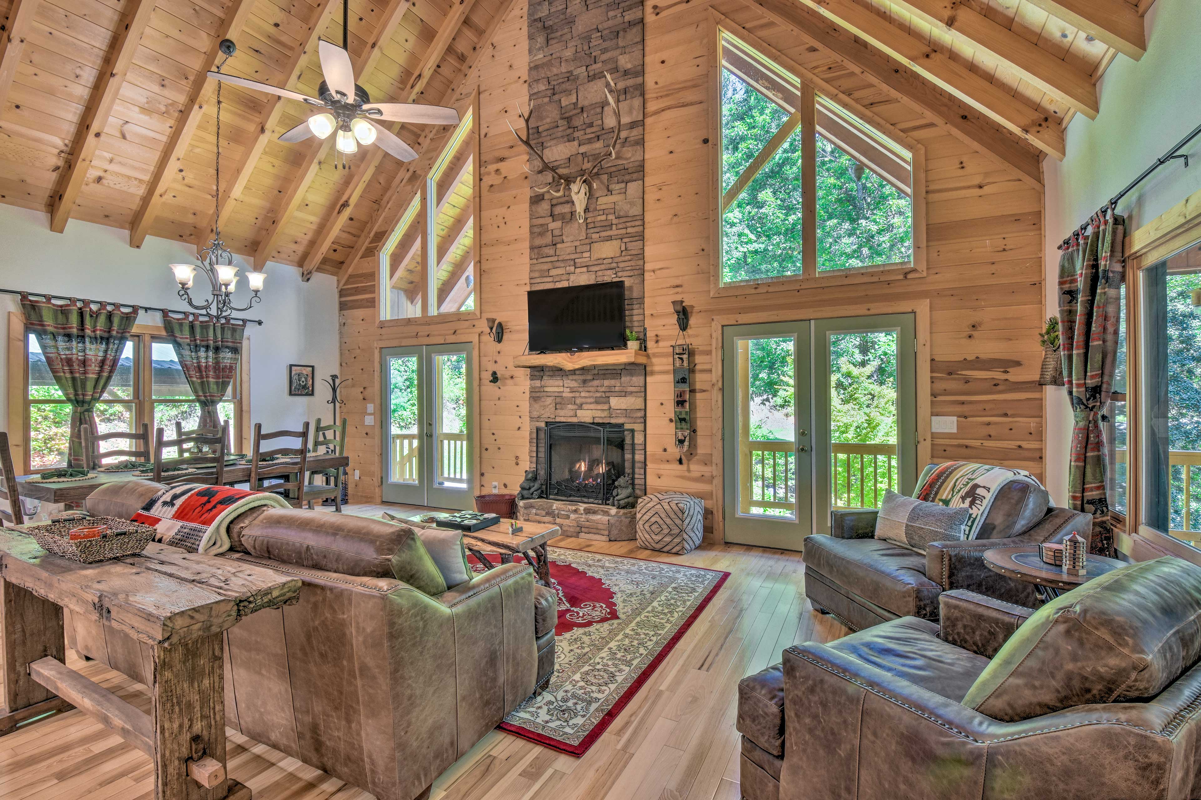 Living Room | 1st Floor | Gas Fireplace