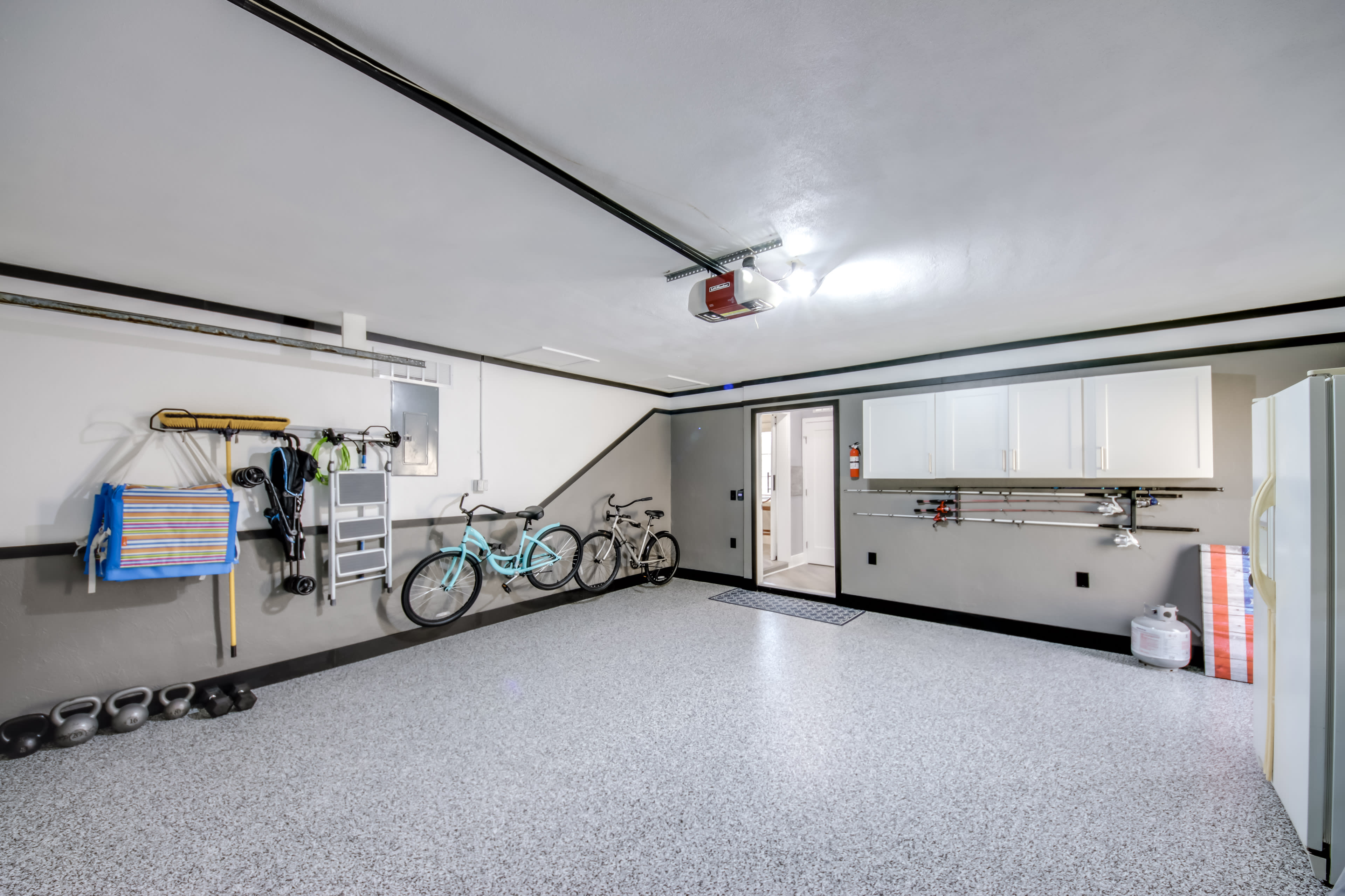 Garage | Bicycles | Beach Gear | Exercise Weights