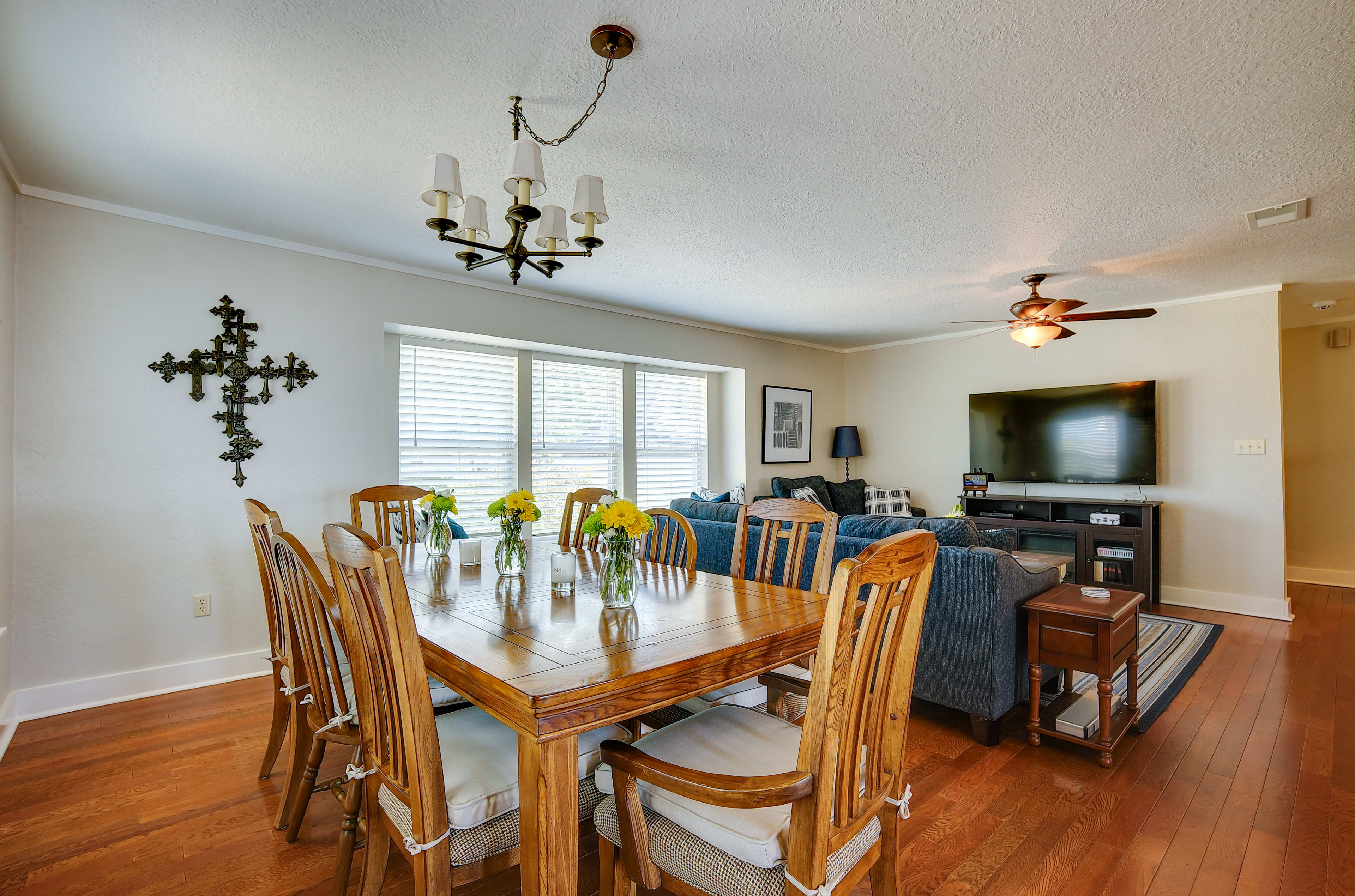 Dining Area | Dishware & Flatware Provided | Upper Floor