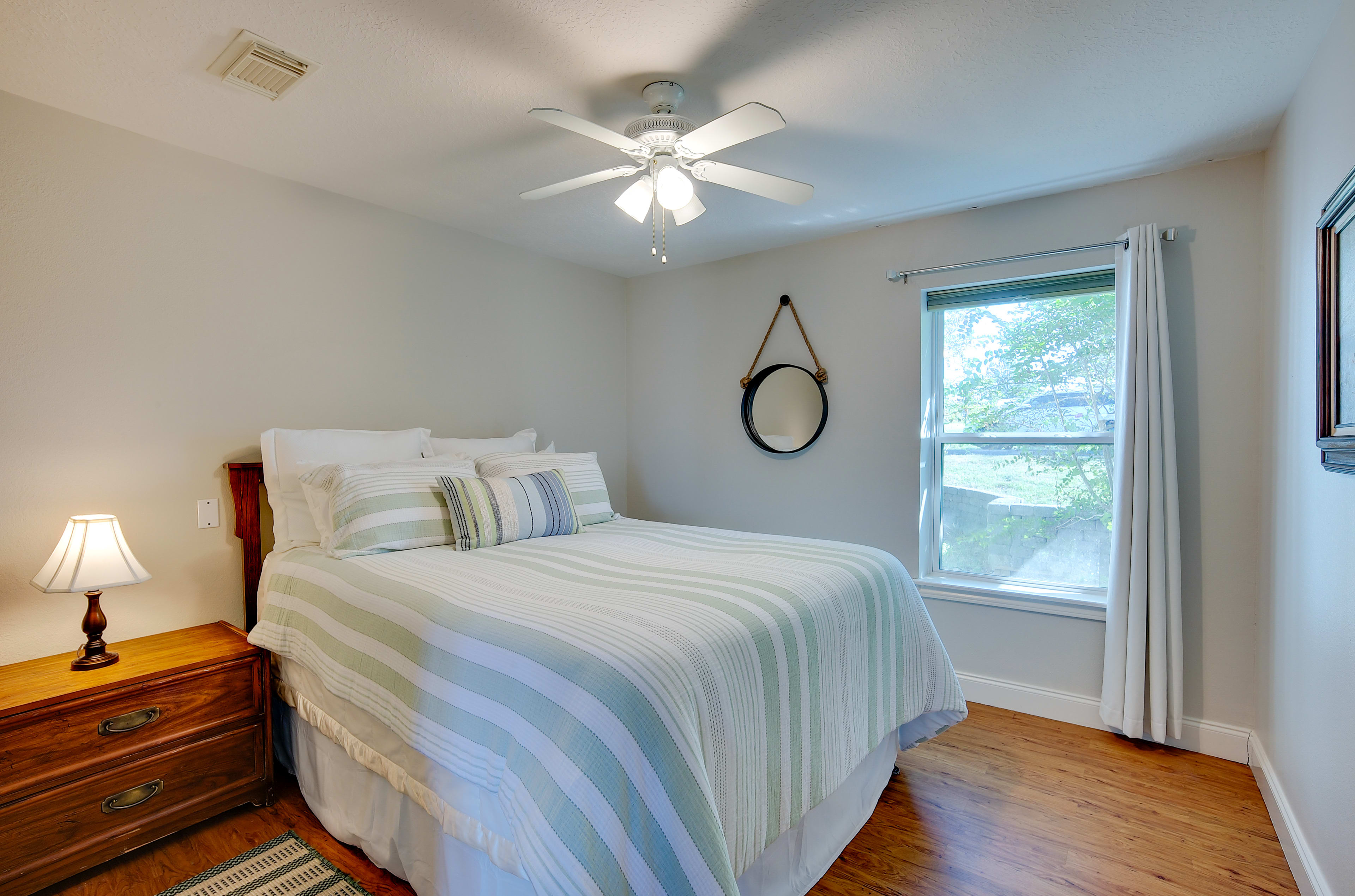 Bedroom 4 | Queen Bed | Lower Floor