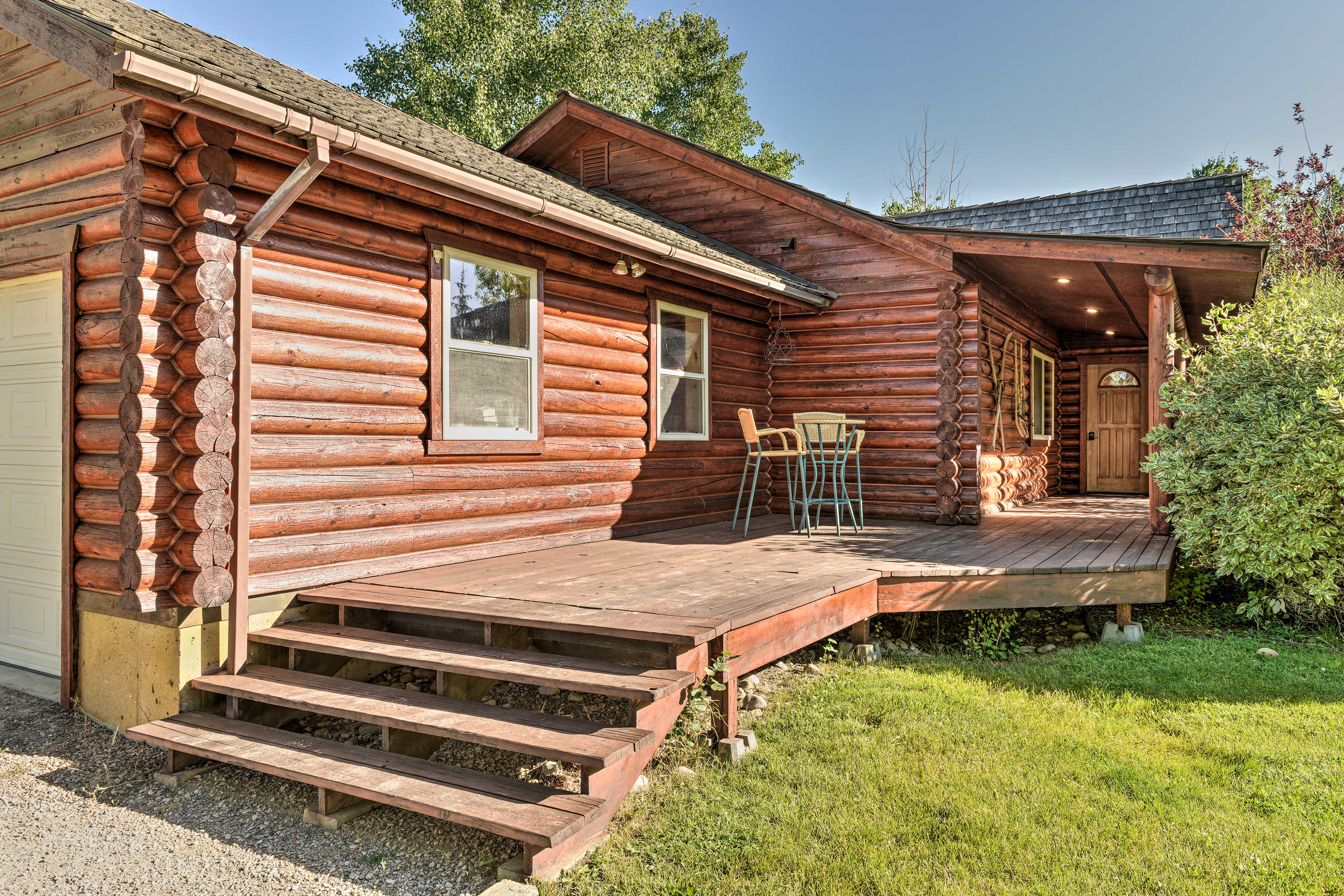 Front Deck | Keyless Entry