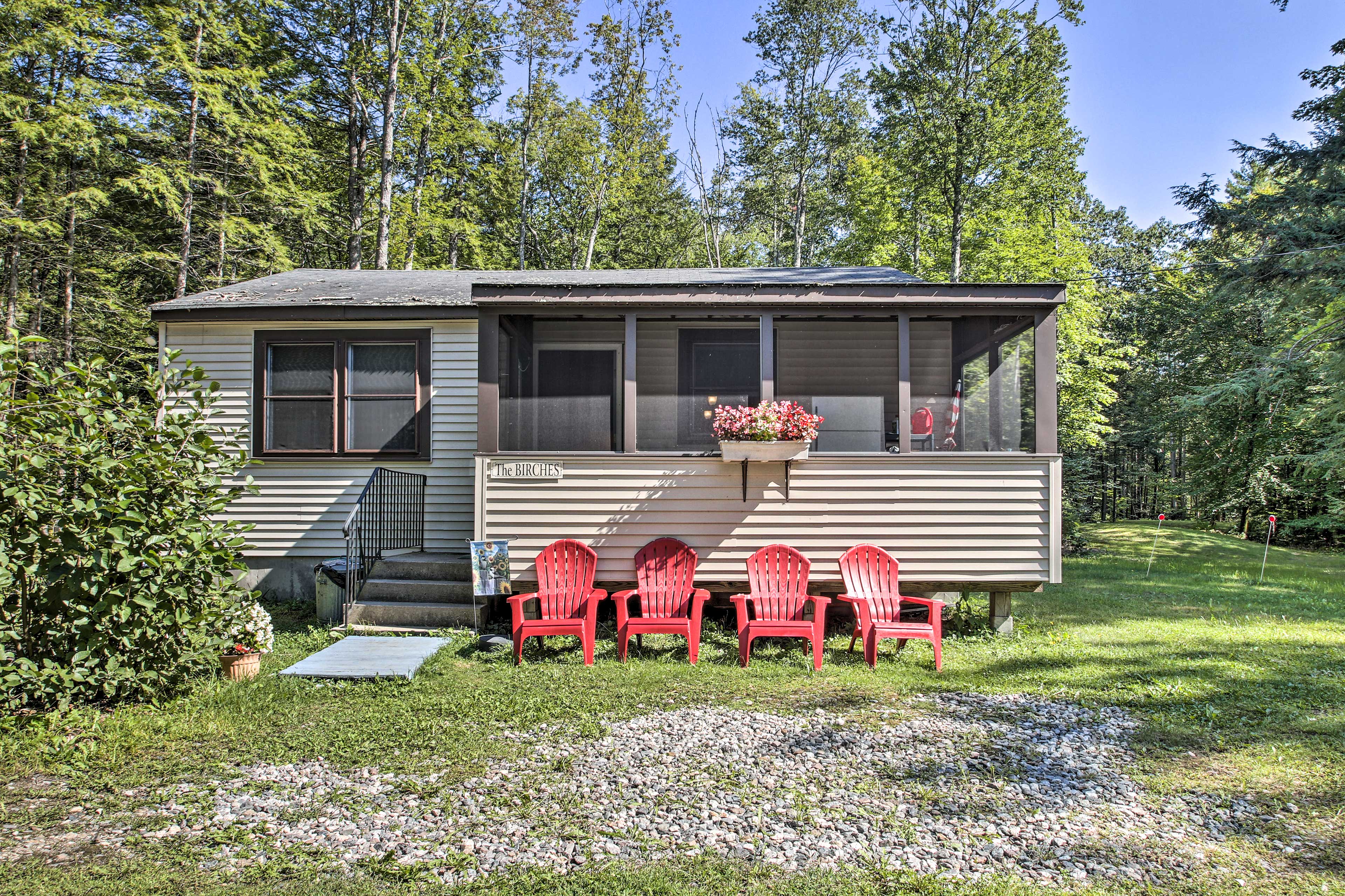 Exterior | Other Rental Cabins On-Site