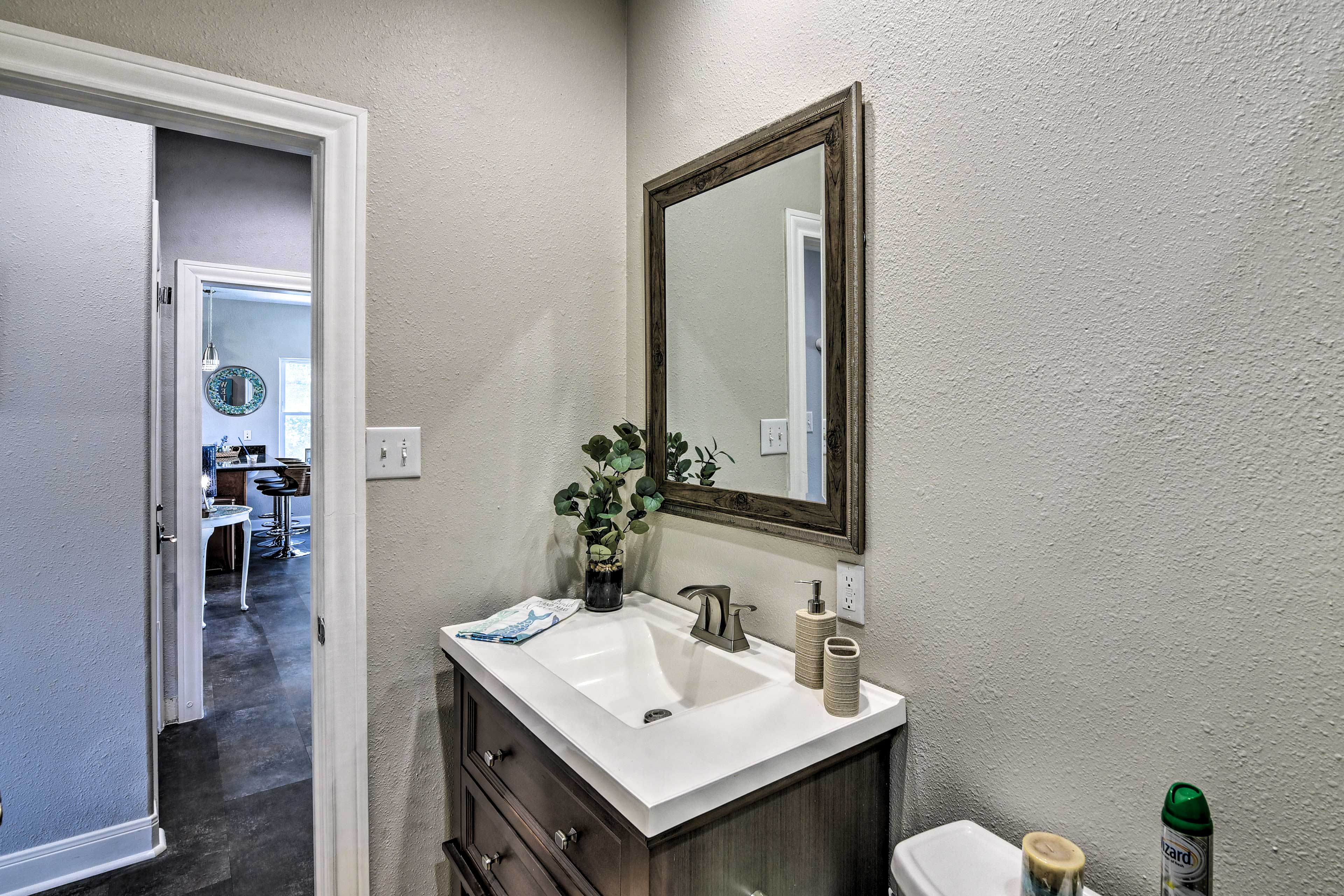 Full Bathroom | 1st Floor | Walk-In Shower | Complimentary Toiletries