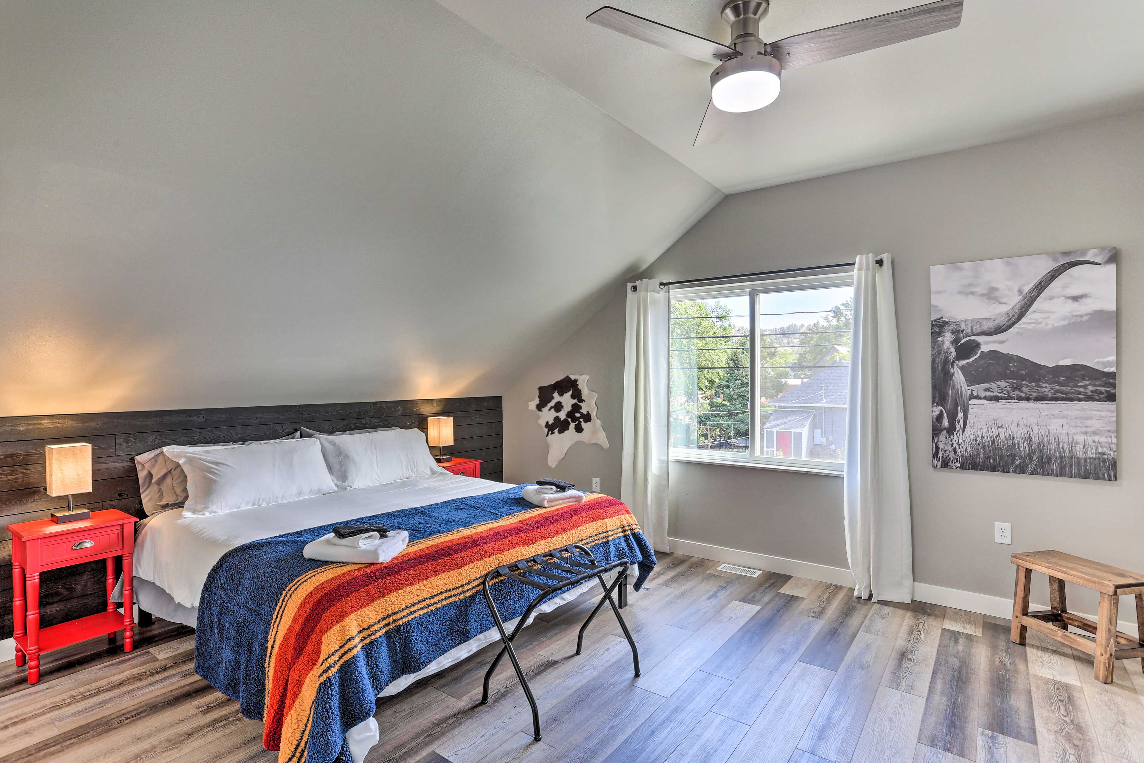 Bedroom 3 (Longhorn Steer Room) | King Bed | 2nd Floor