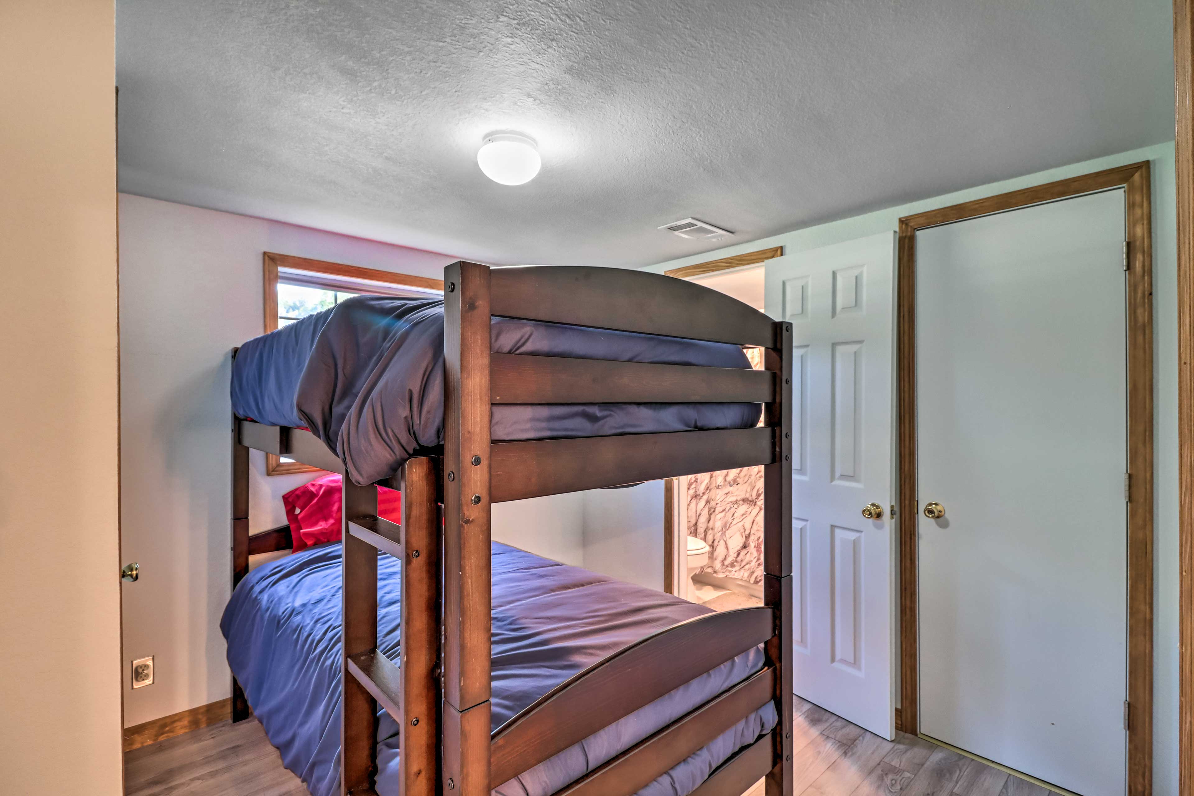 Bedroom 3 | Twin Bunk Bed