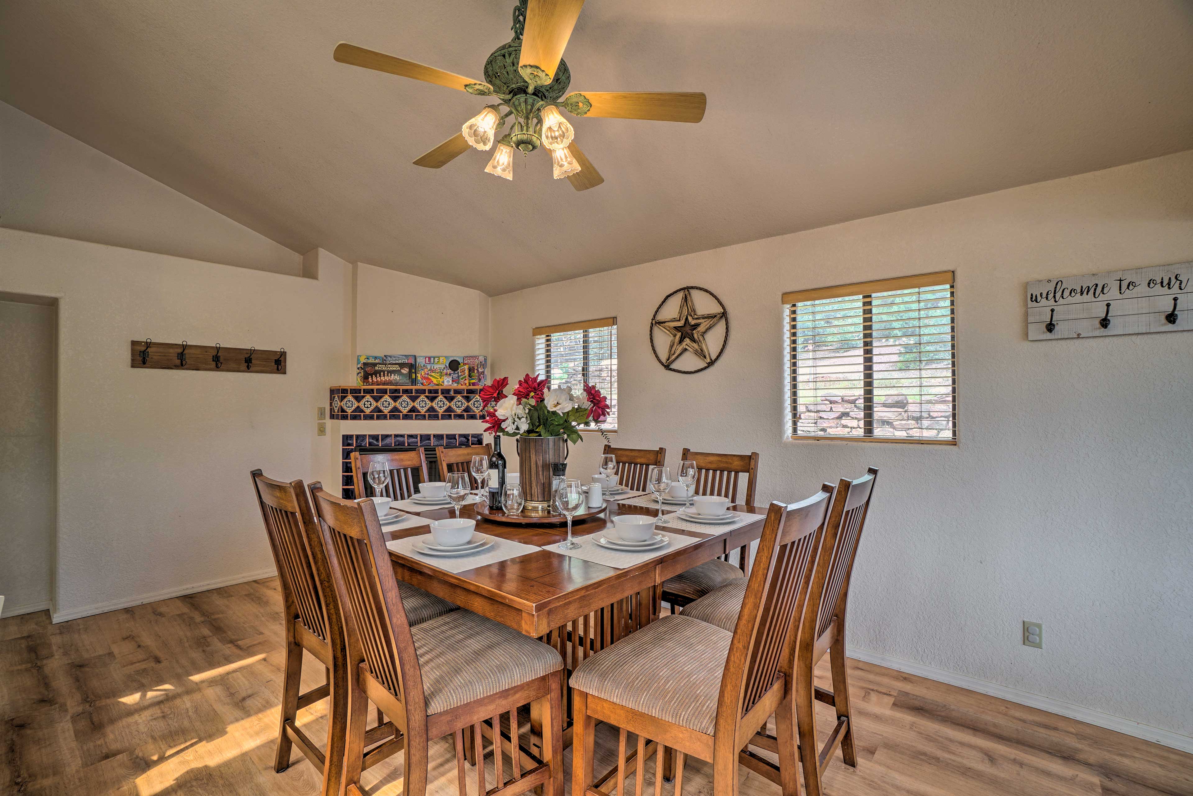 Dining Area | Fireplace