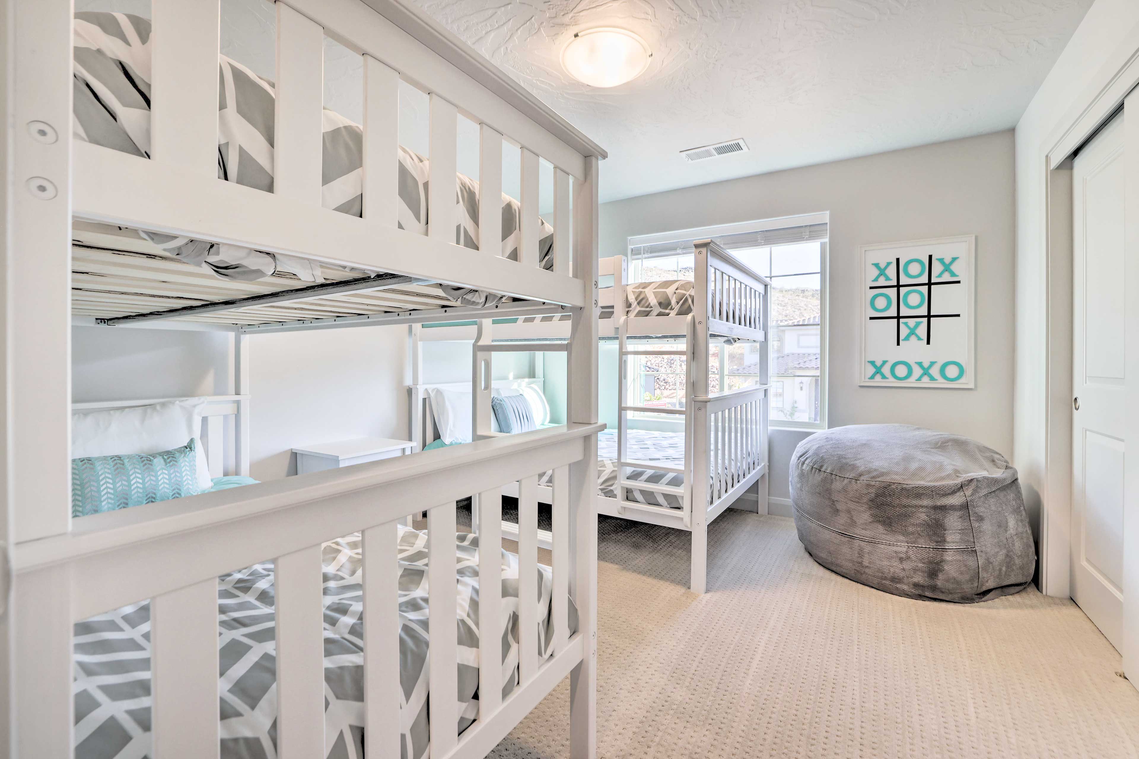 Bedroom 4 | 2nd Floor | Twin Bunk Bed | Full Bunk Bed | Smart TV