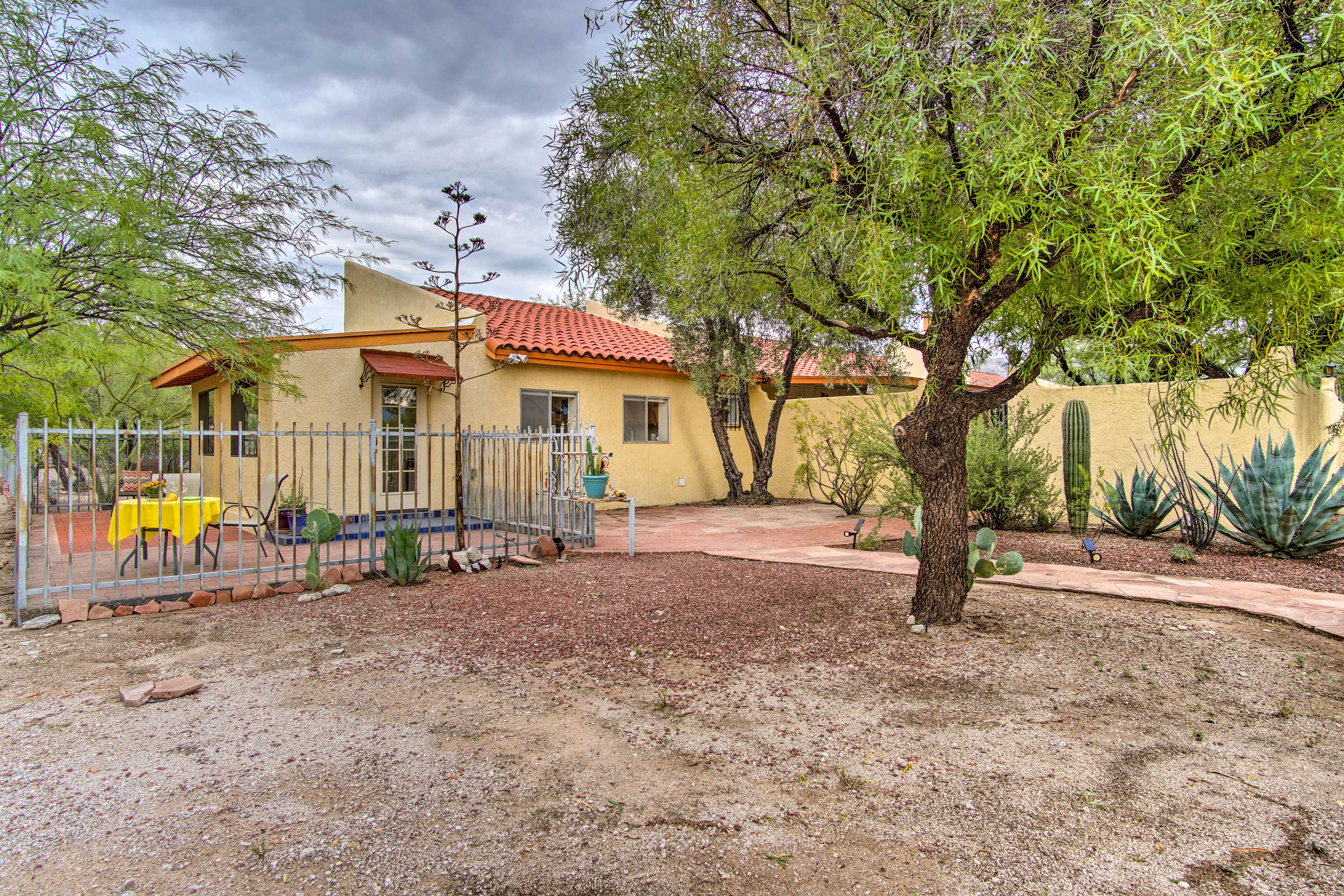 Casita Exterior | Homeowner On-Site (Main House)